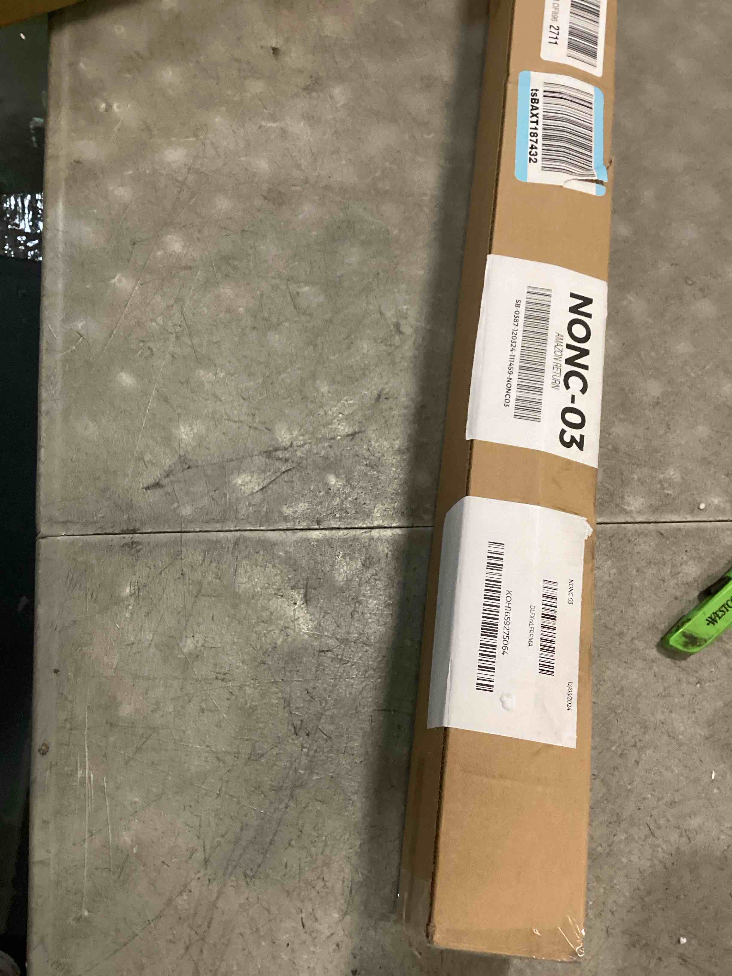 https://s3.amazonaws.com/lotting-images-prod/bidfta/_1734636324521.jpeg