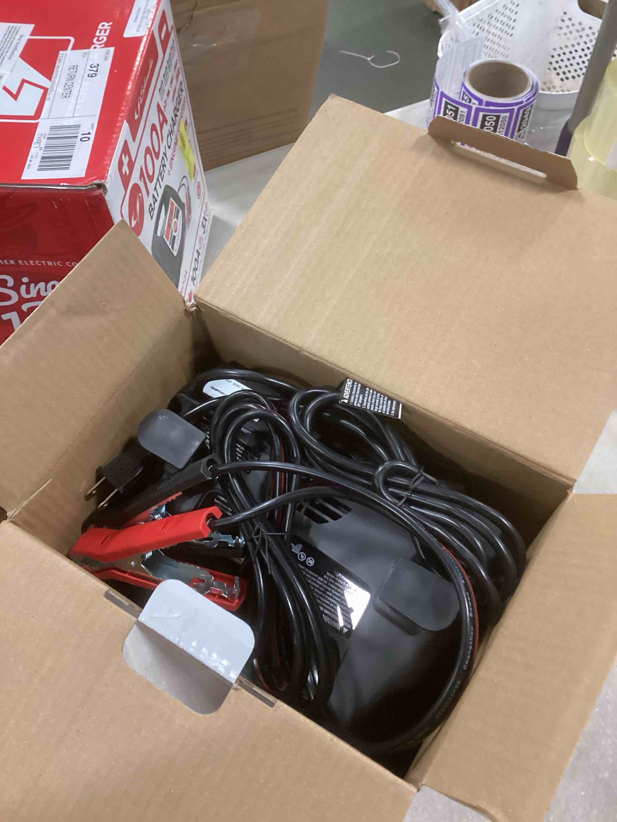 https://s3.amazonaws.com/lotting-images-prod/bidfta/_1734727550918.jpeg