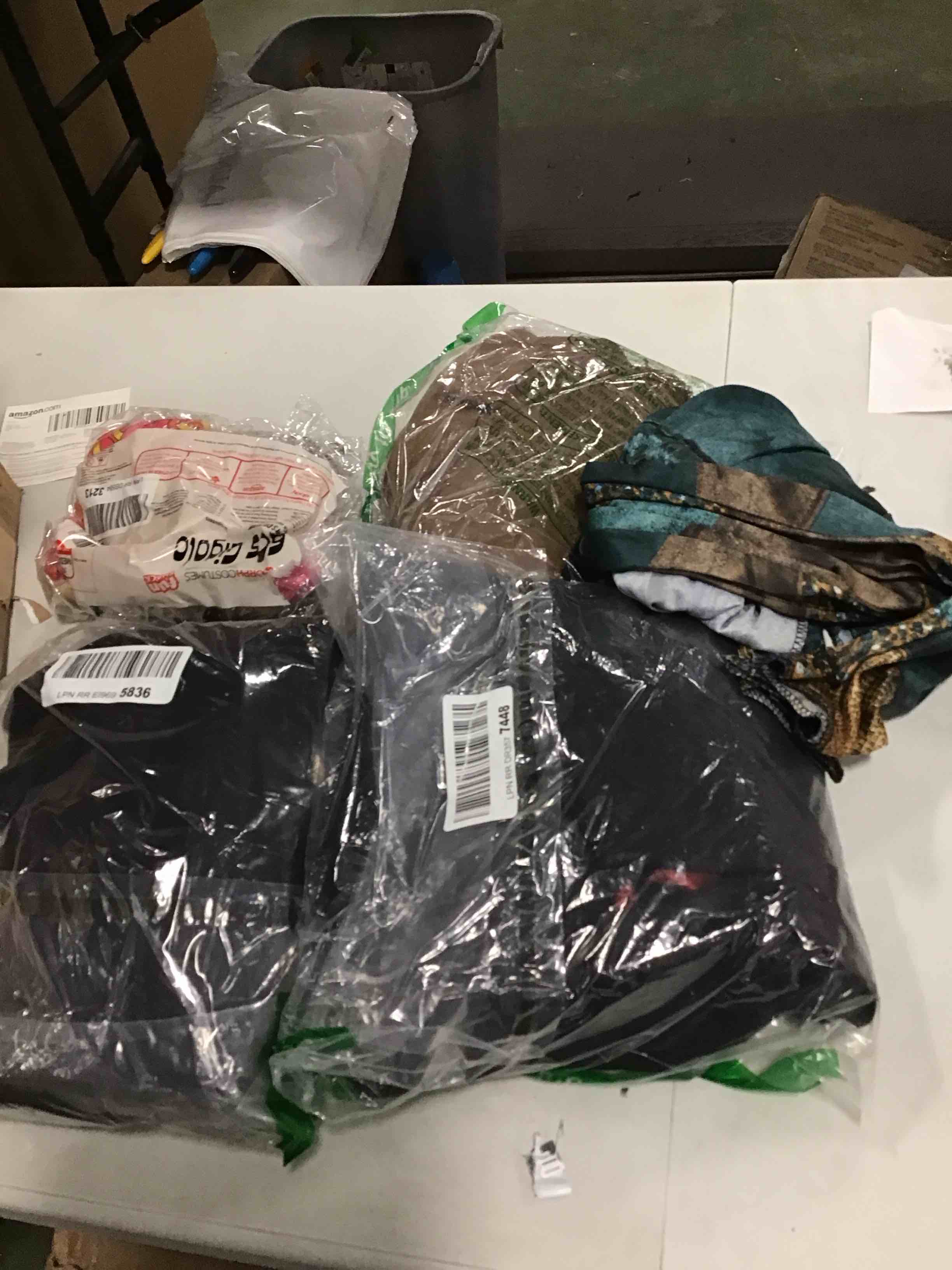 https://s3.amazonaws.com/lotting-images-prod/bidfta/_1734729189150.jpeg