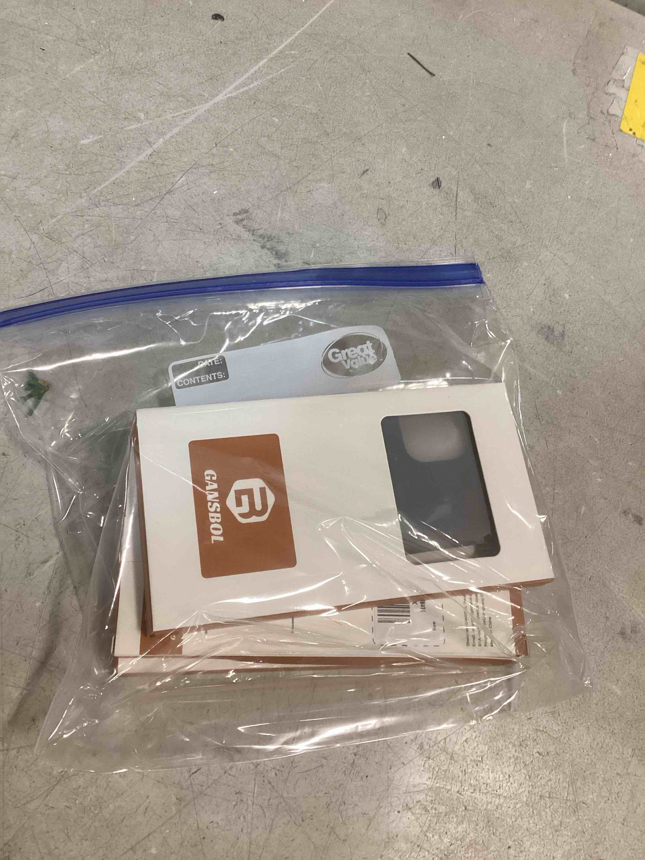 https://s3.amazonaws.com/lotting-images-prod/bidfta/_1735074171649.jpeg