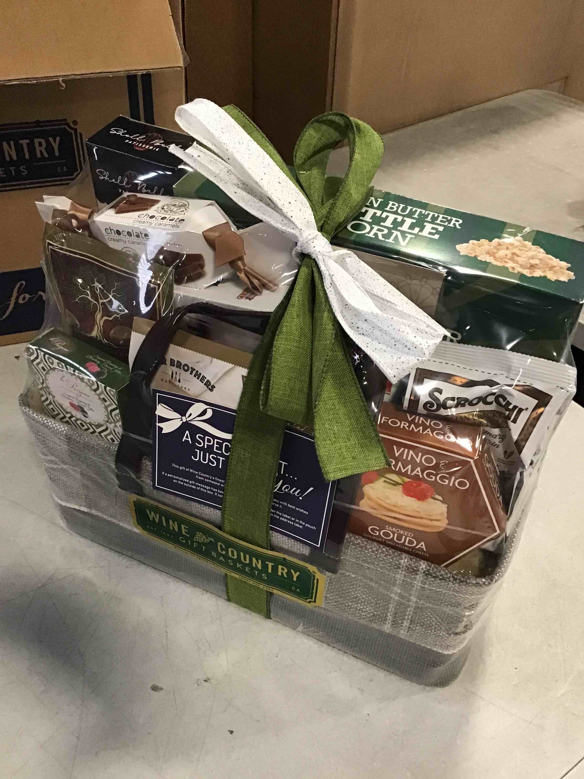 https://s3.amazonaws.com/lotting-images-prod/bidfta/_1735311268324.jpeg