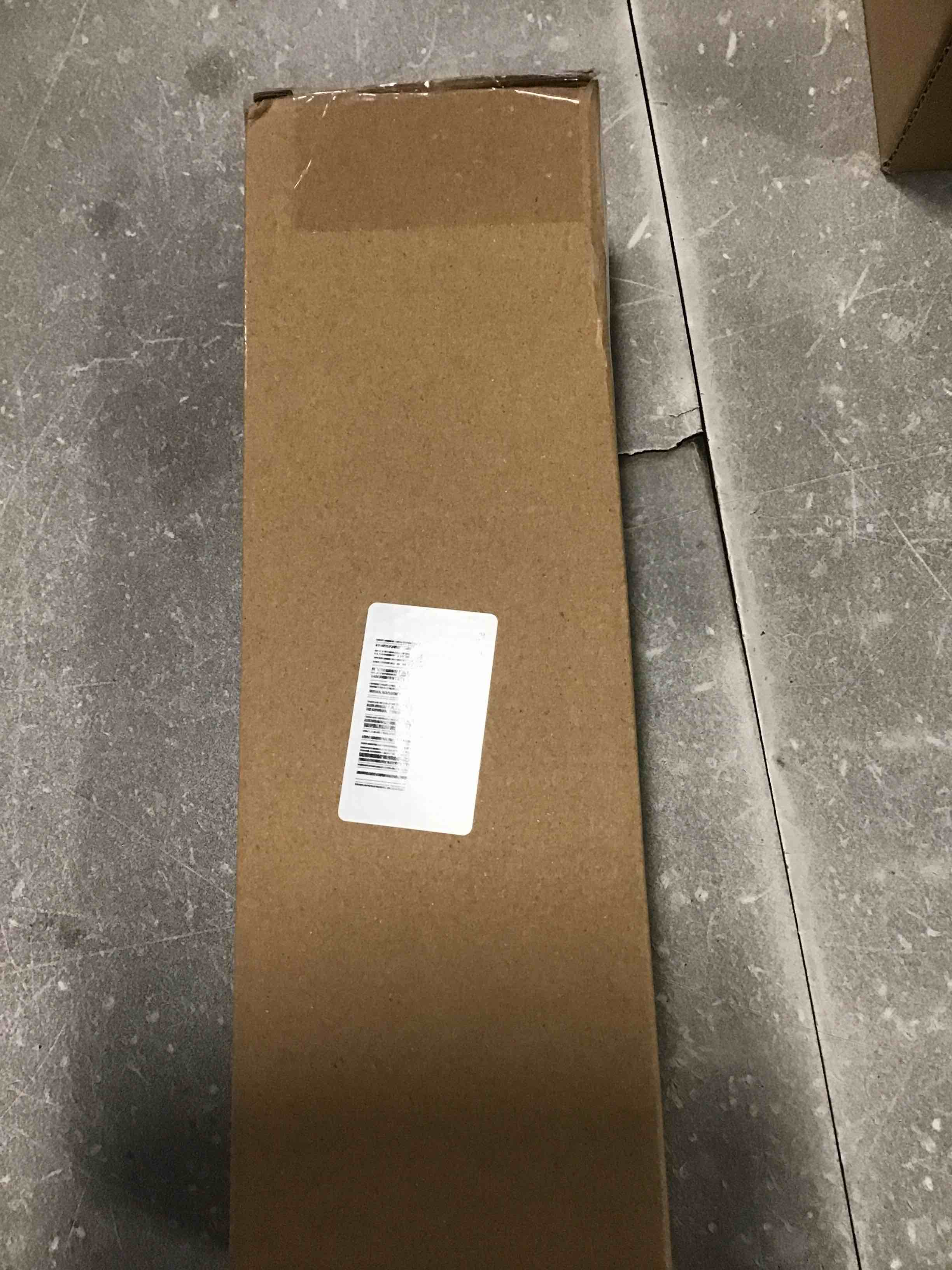 https://s3.amazonaws.com/lotting-images-prod/bidfta/_1735650833491.jpeg
