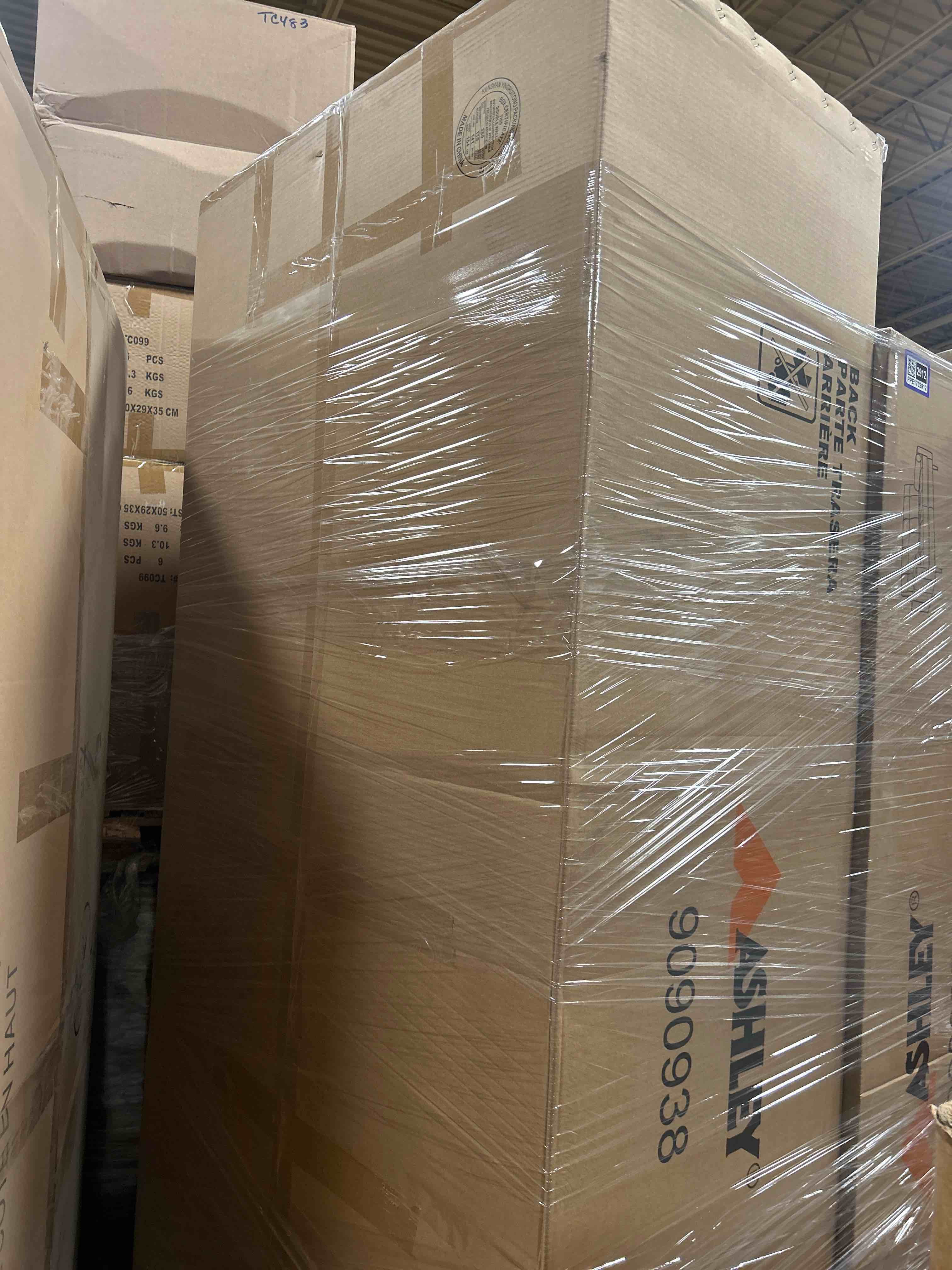 https://s3.amazonaws.com/lotting-images-prod/bidfta/_1735655310471.jpeg