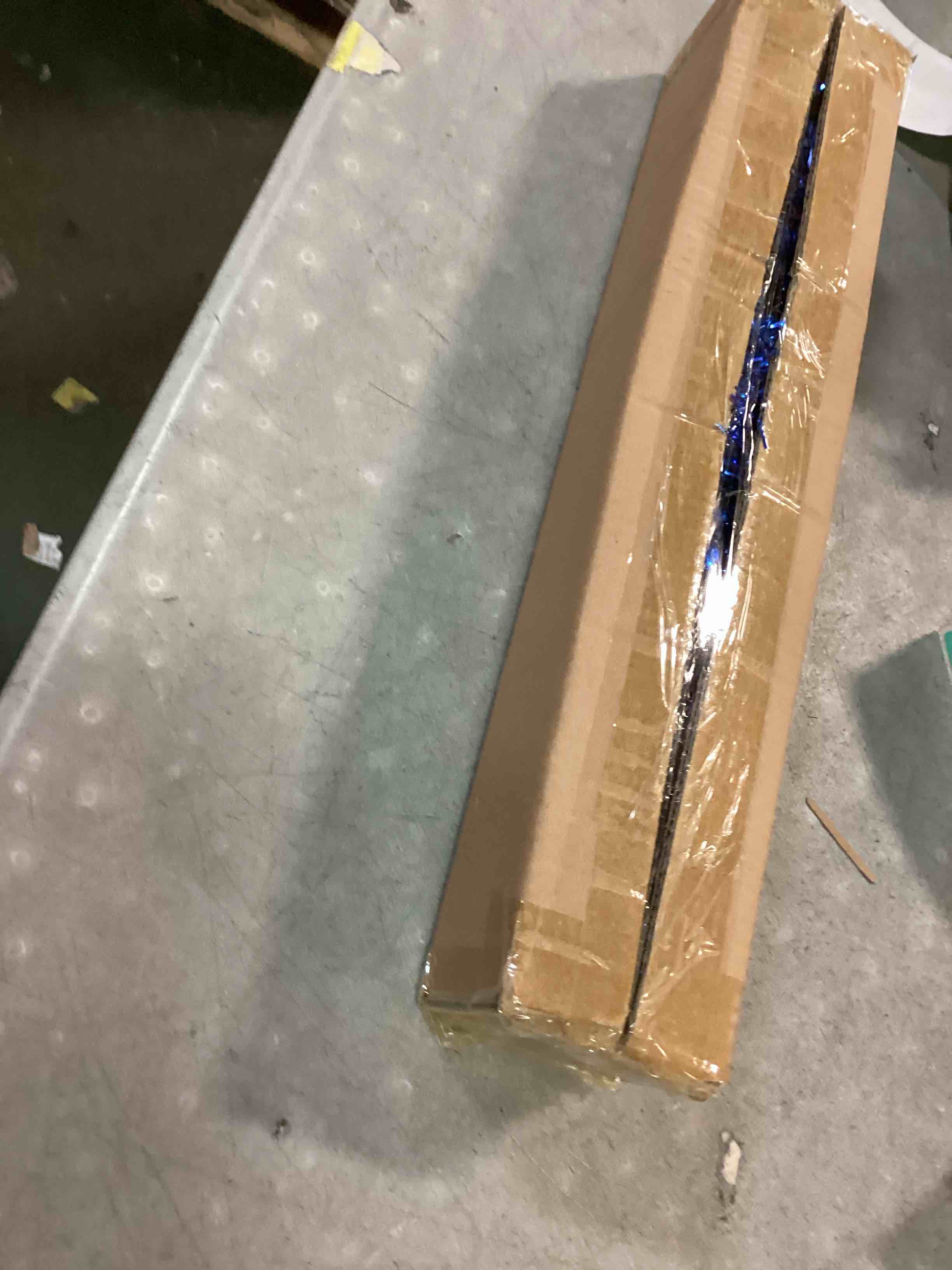 https://s3.amazonaws.com/lotting-images-prod/bidfta/_1736266628304.jpeg