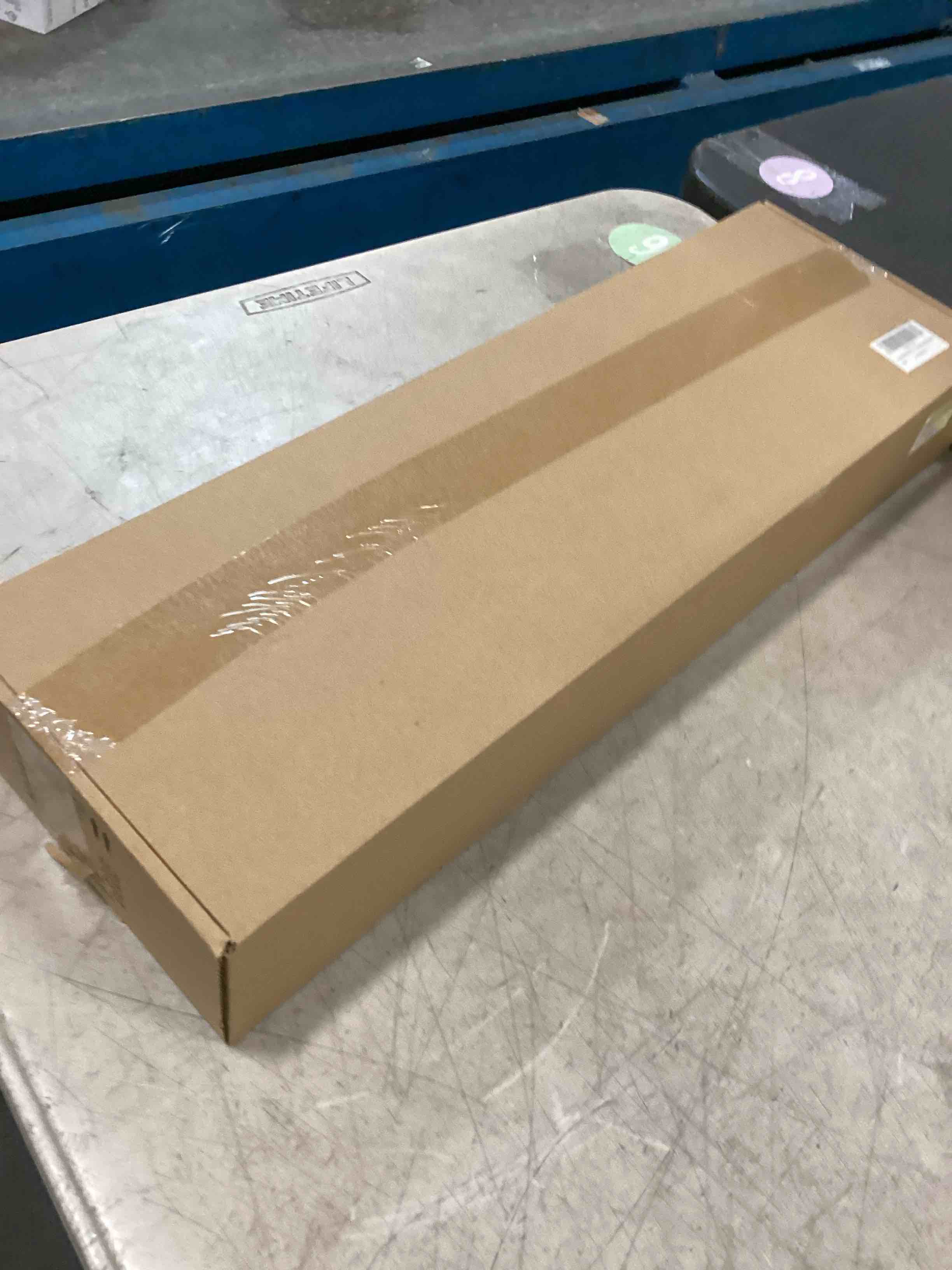https://s3.amazonaws.com/lotting-images-prod/bidfta/_1736535973763.jpeg