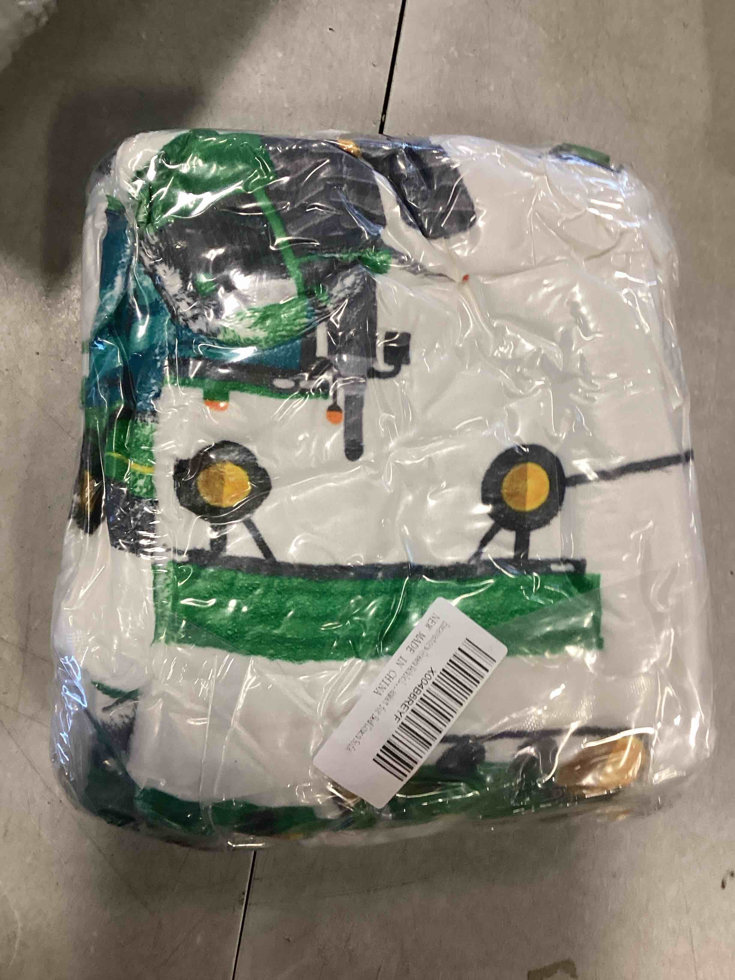 https://s3.amazonaws.com/lotting-images-prod/bidfta/_1736947806732.jpeg