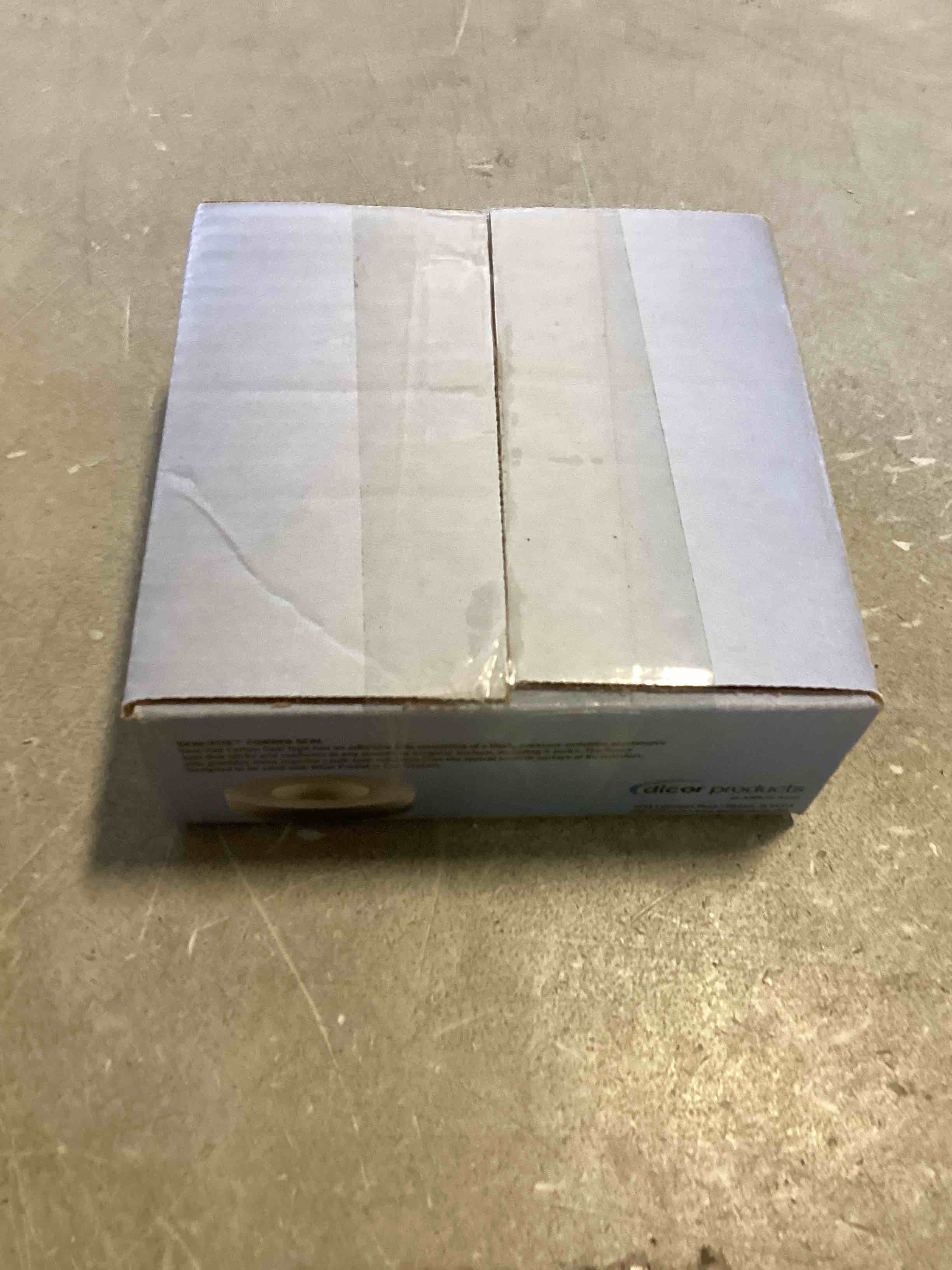 https://s3.amazonaws.com/lotting-images-prod/bidfta/_1737044983130.jpeg