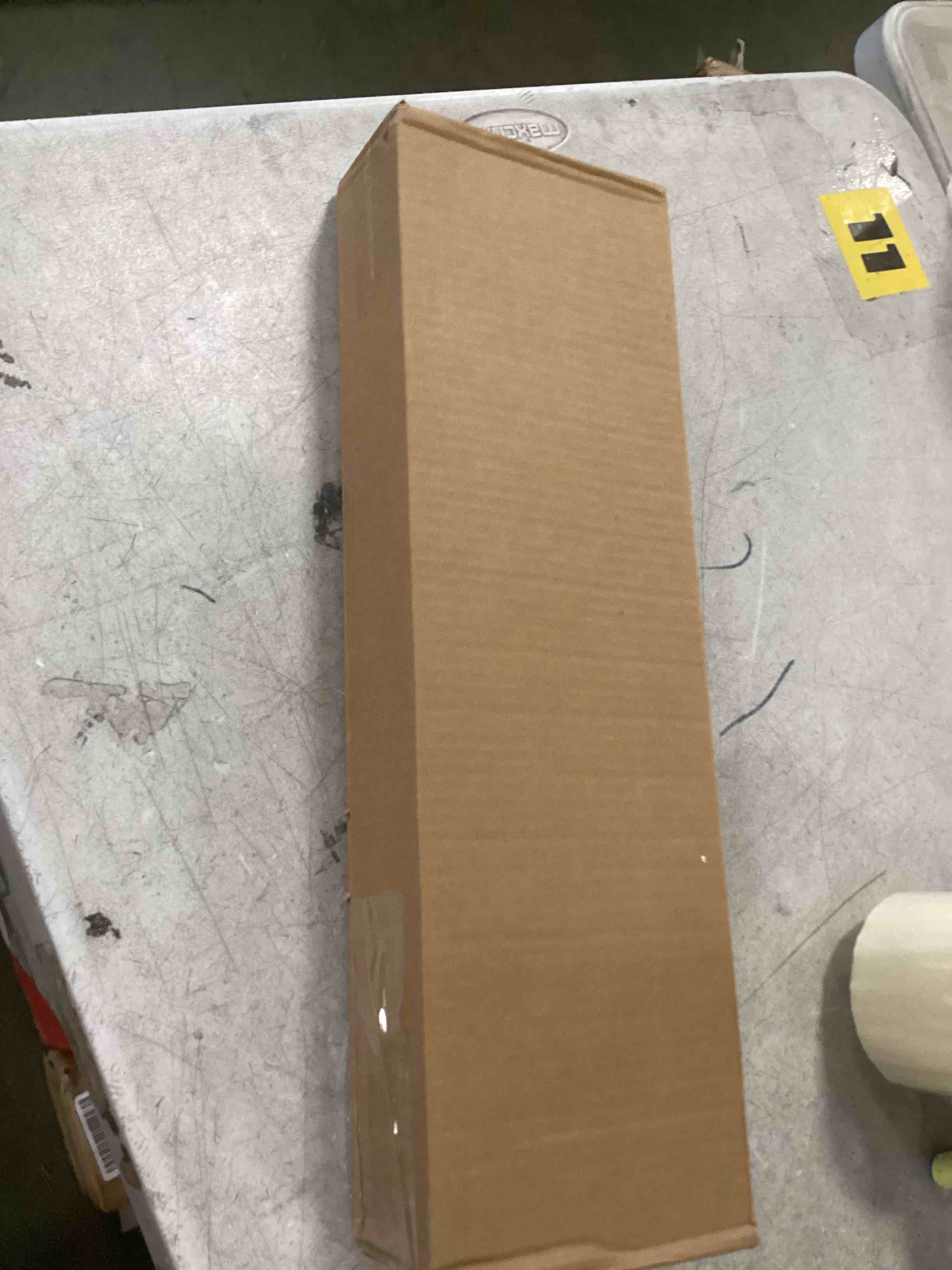 https://s3.amazonaws.com/lotting-images-prod/bidfta/_1737046196134.jpeg