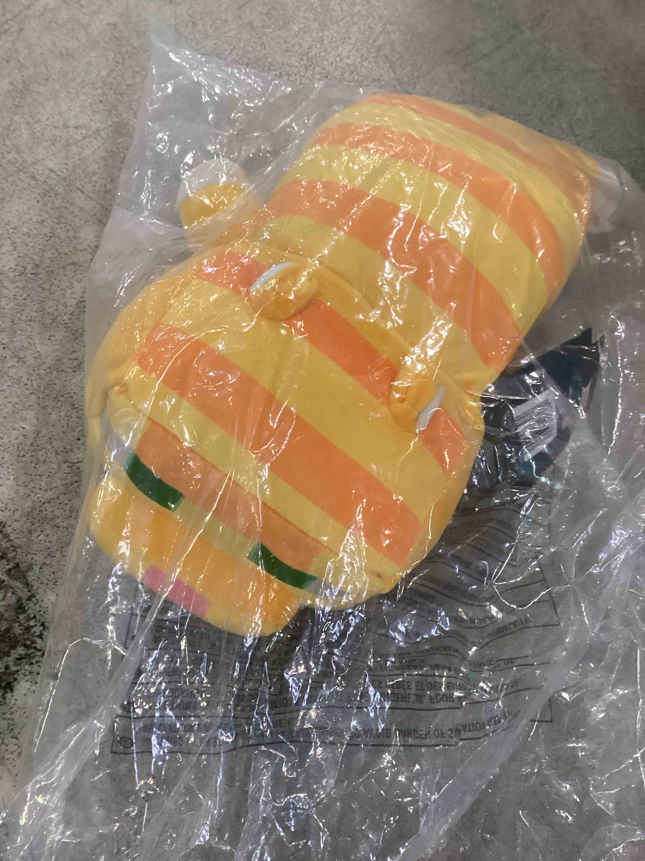 https://s3.amazonaws.com/lotting-images-prod/bidfta/_1737055516275.jpeg