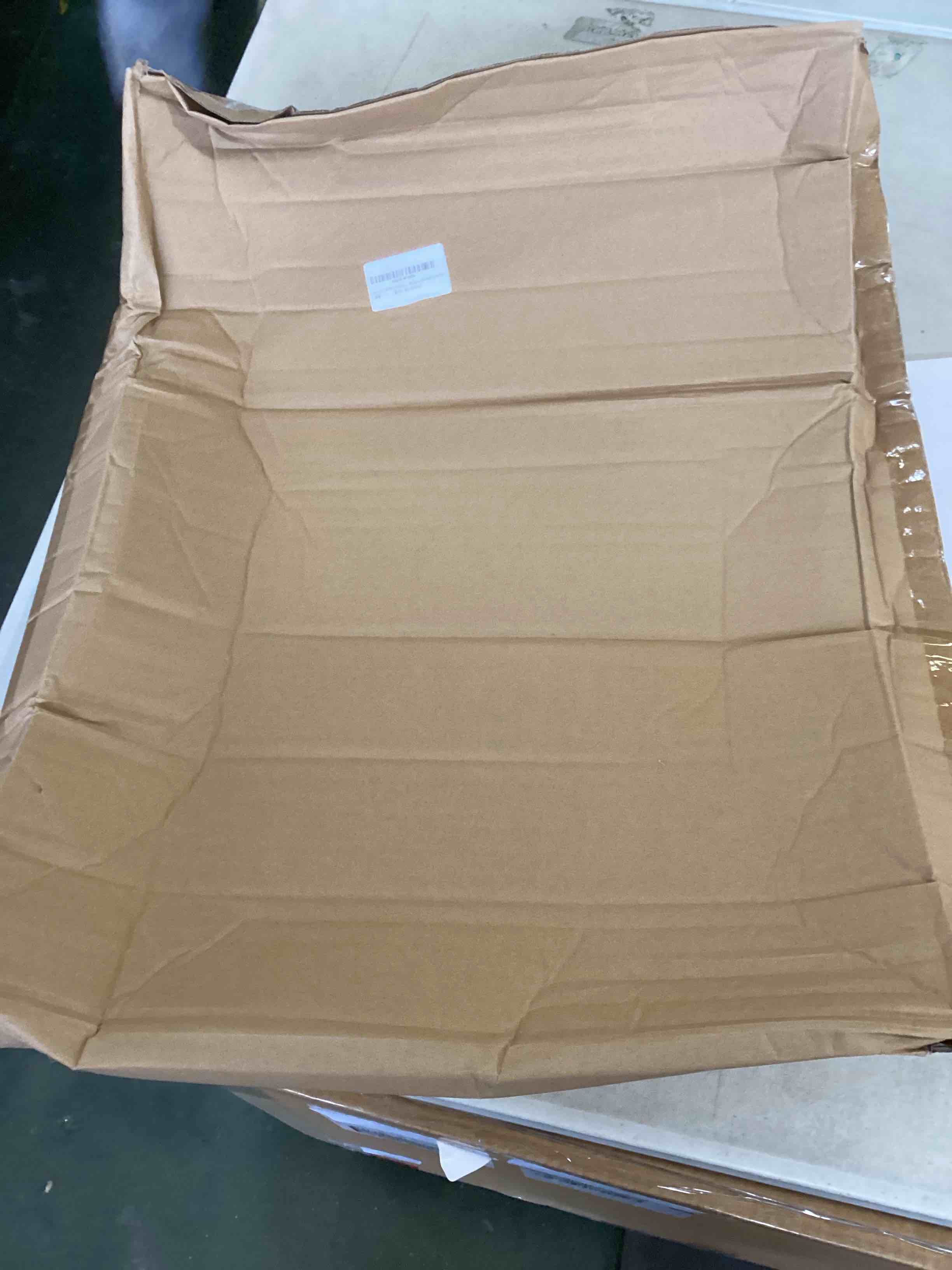 https://s3.amazonaws.com/lotting-images-prod/bidfta/_1737056503975.jpeg