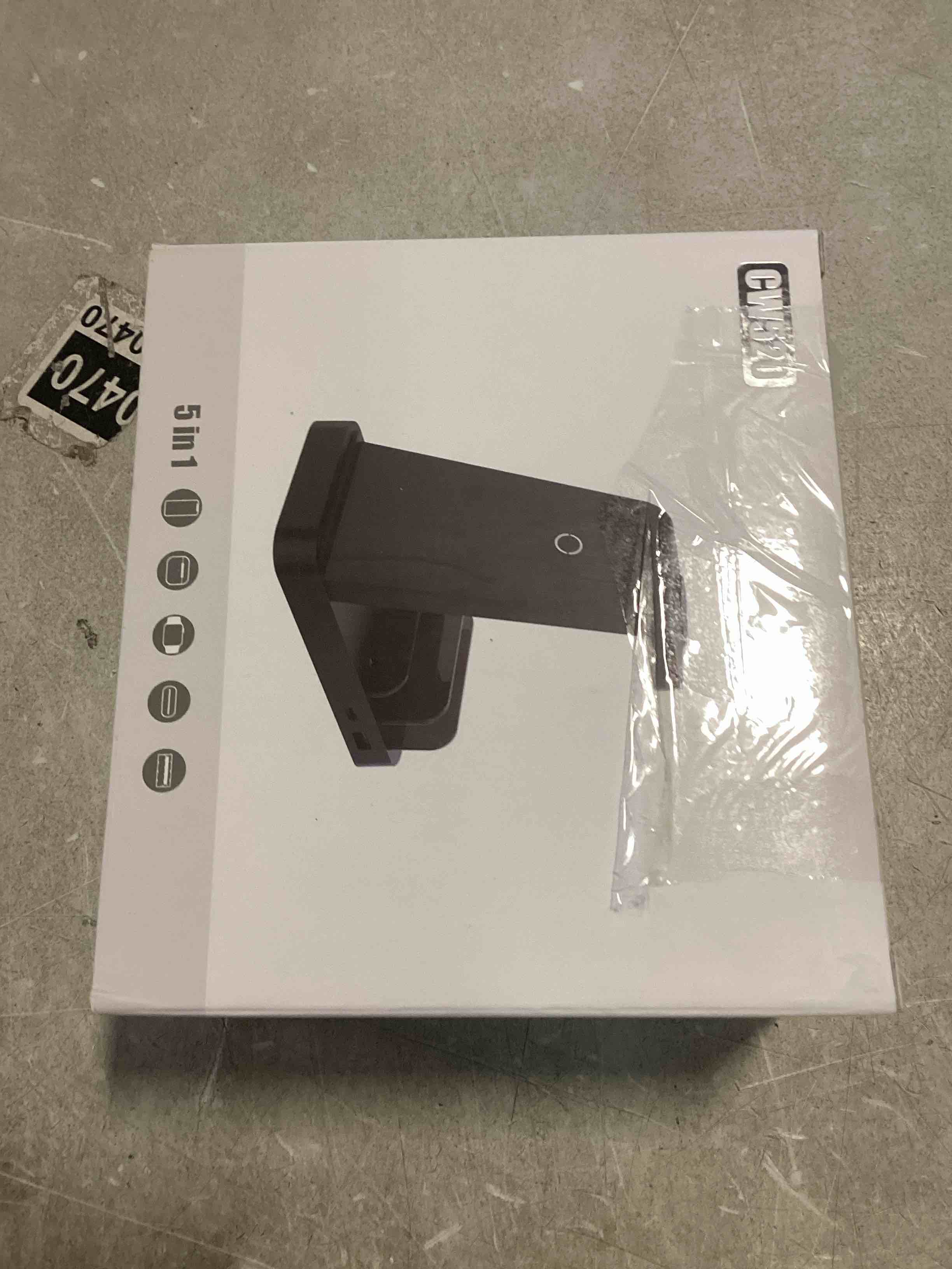 https://s3.amazonaws.com/lotting-images-prod/bidfta/_1737123606946.jpeg