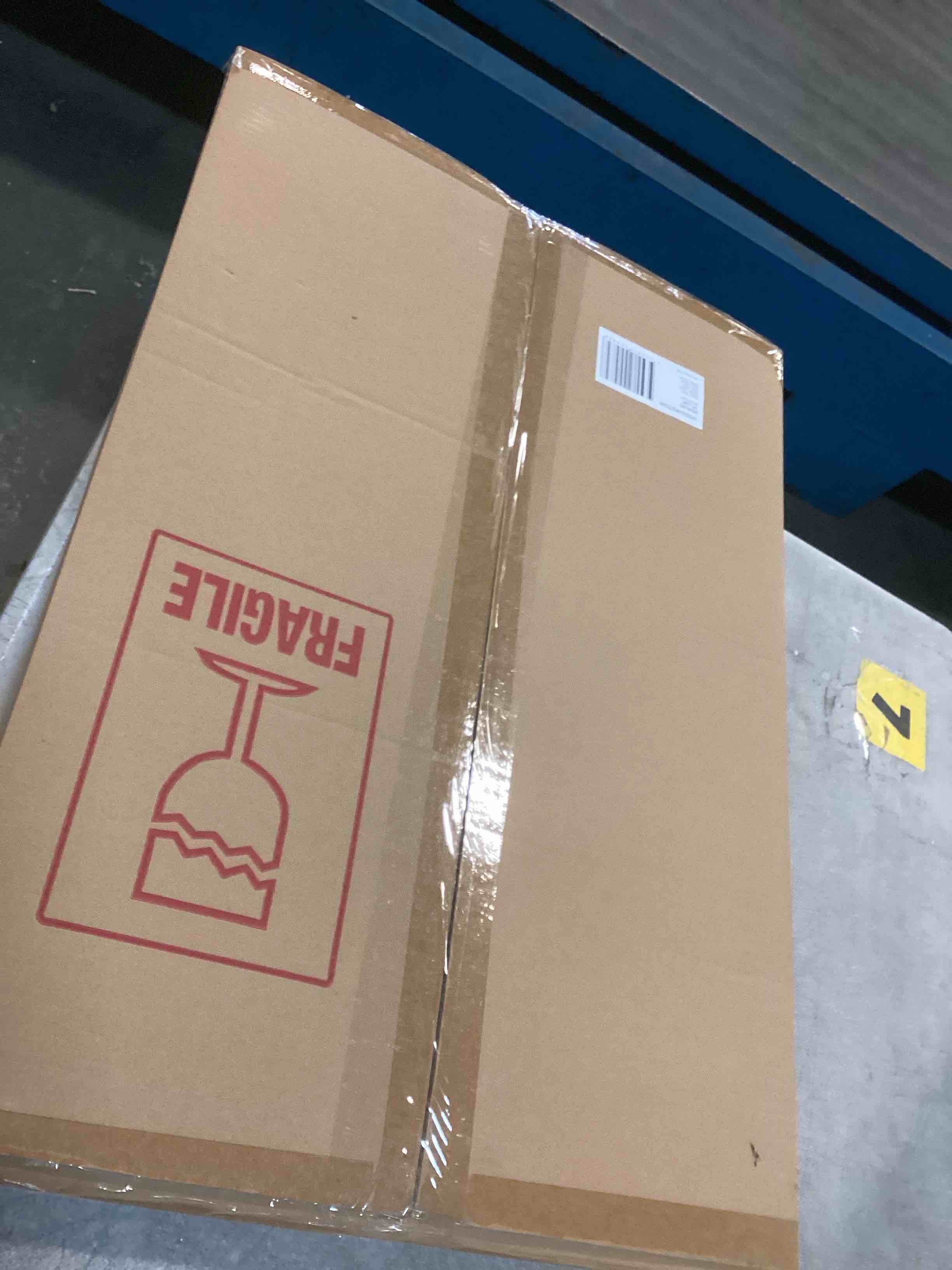 https://s3.amazonaws.com/lotting-images-prod/bidfta/_1737391543432.jpeg