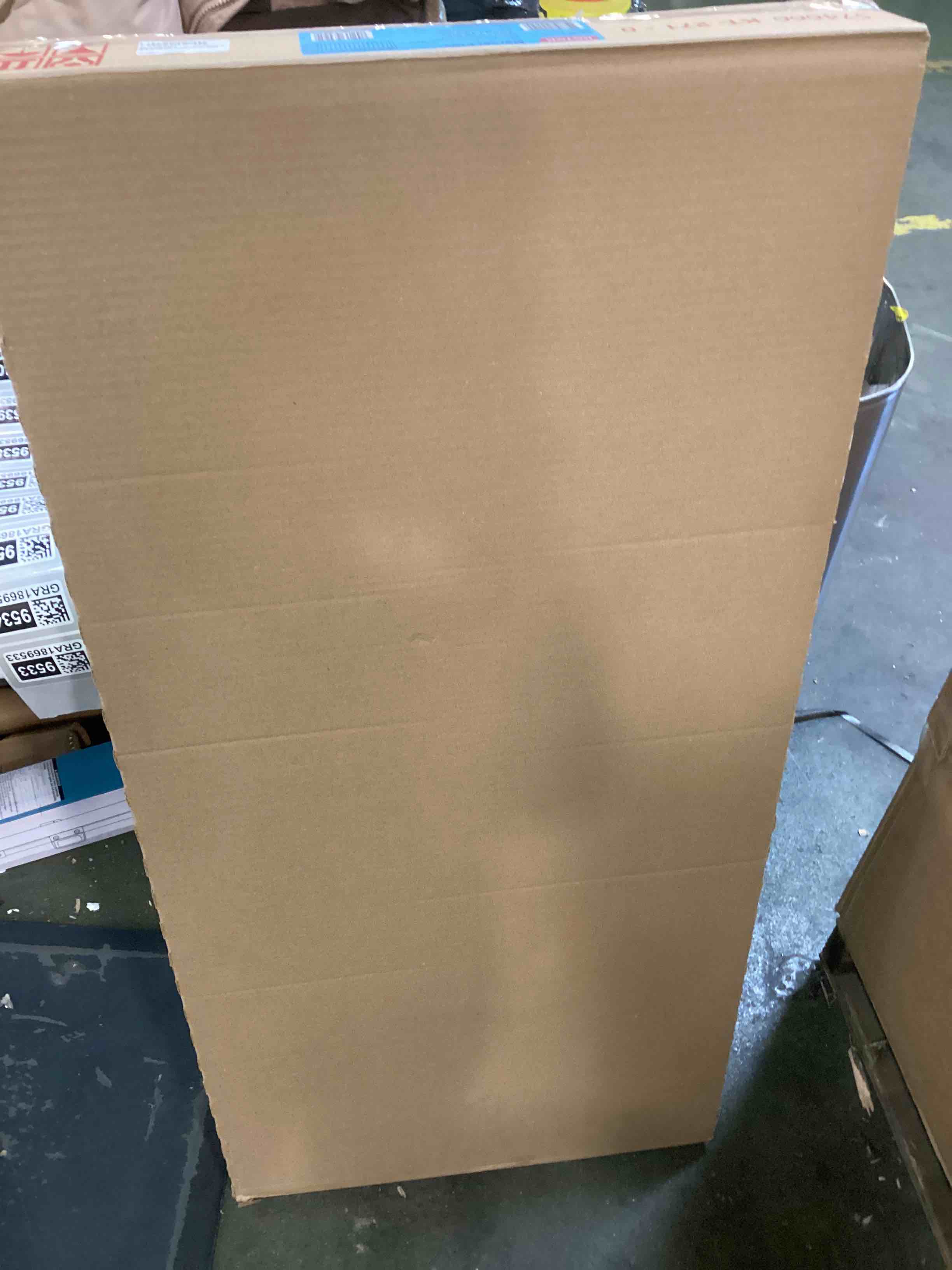 https://s3.amazonaws.com/lotting-images-prod/bidfta/_1737407394438.jpeg