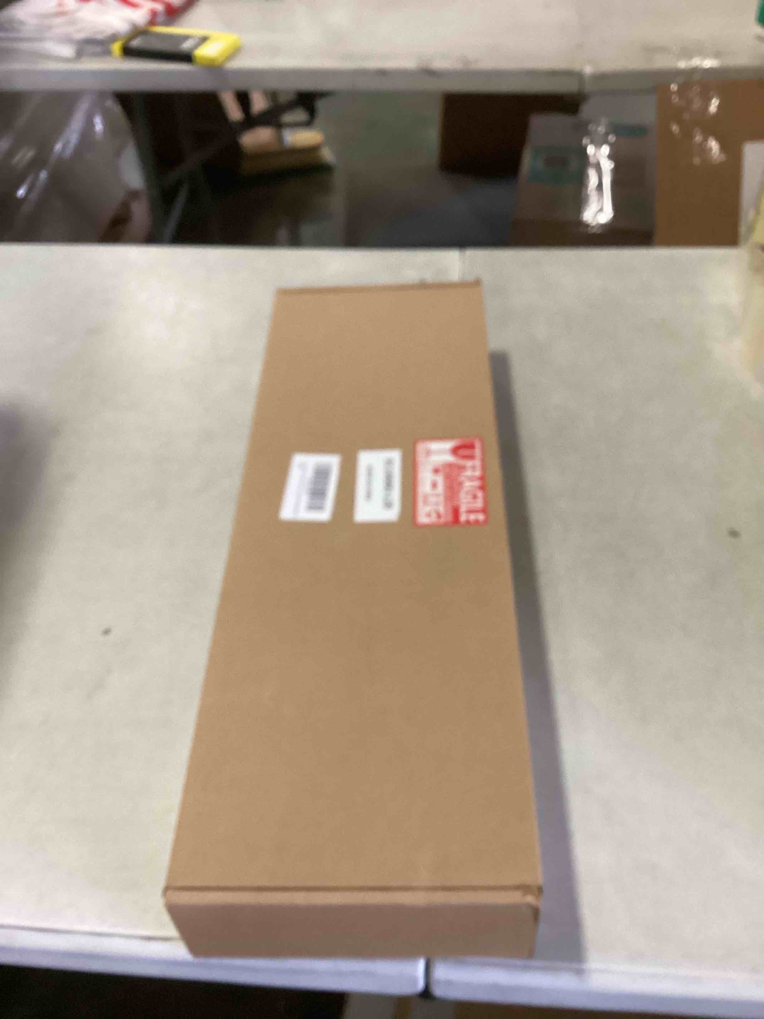 https://s3.amazonaws.com/lotting-images-prod/bidfta/_1737485167544.jpeg