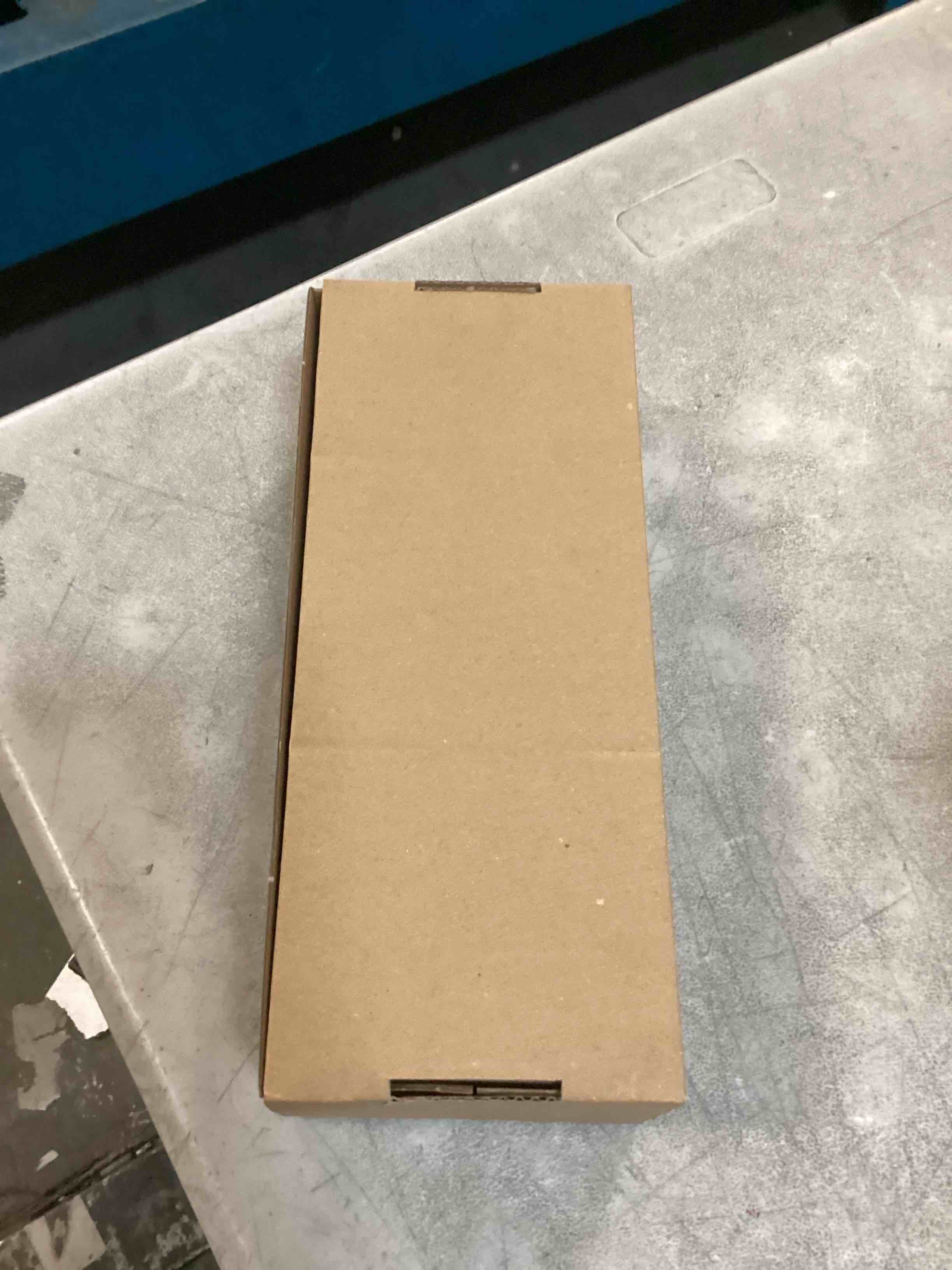 https://s3.amazonaws.com/lotting-images-prod/bidfta/_1737489151751.jpeg