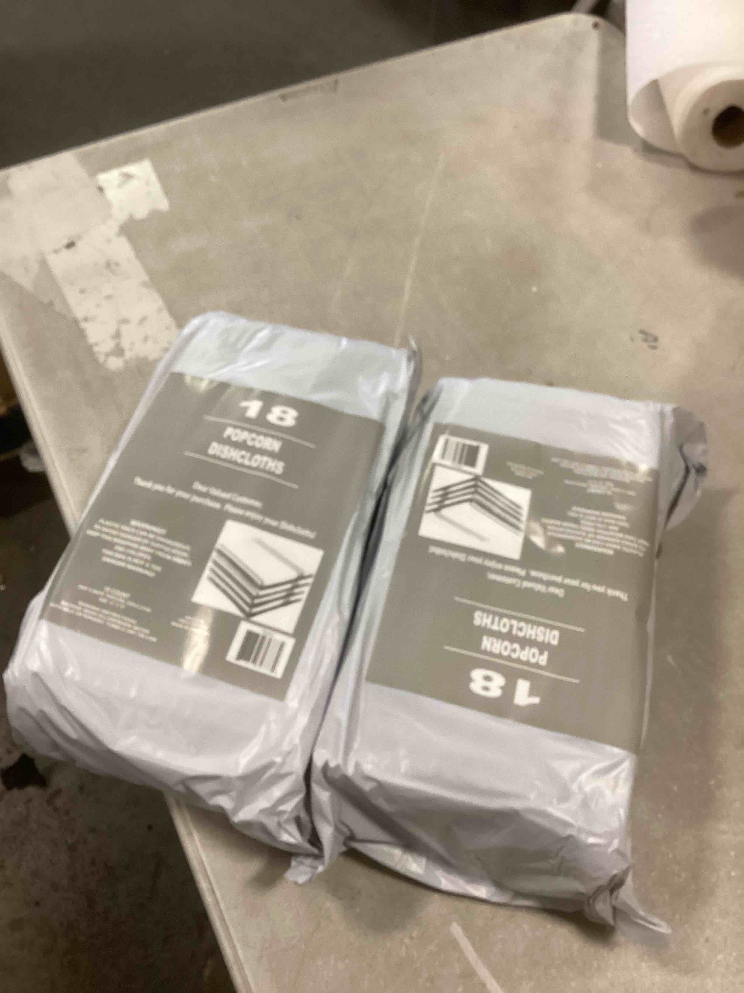 https://s3.amazonaws.com/lotting-images-prod/bidfta/_1737564270804.jpeg