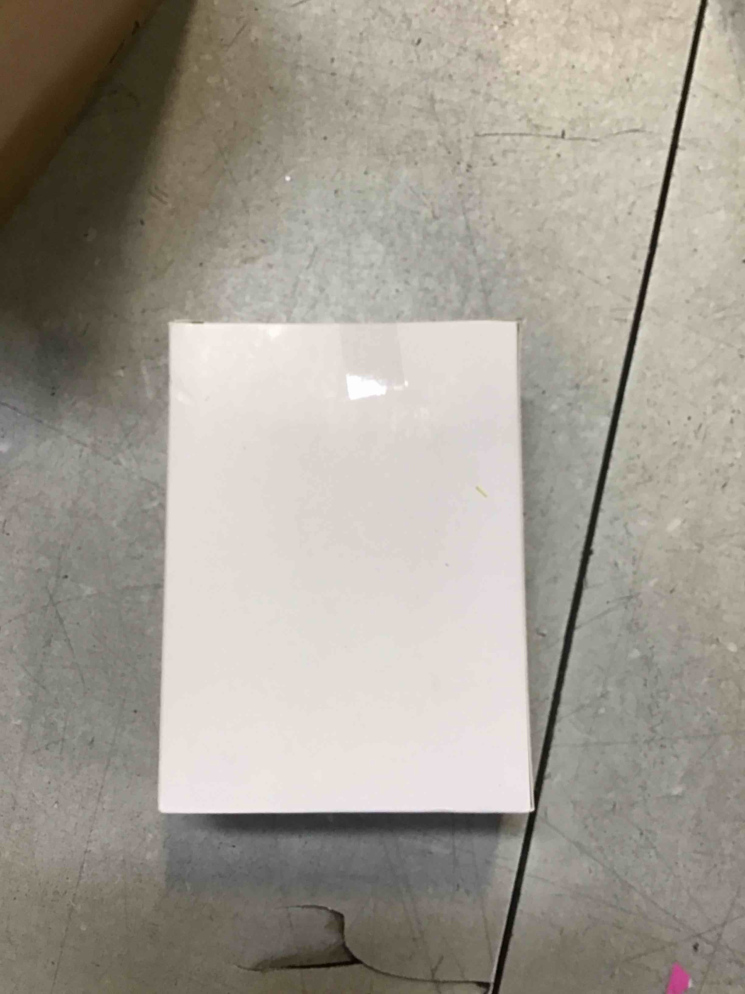 https://s3.amazonaws.com/lotting-images-prod/bidfta/_1737564969082.jpeg