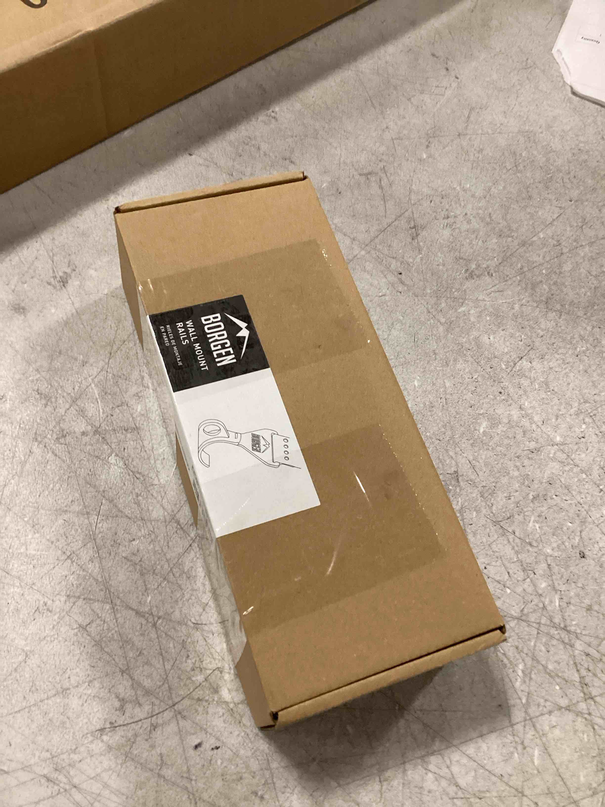 https://s3.amazonaws.com/lotting-images-prod/bidfta/_1737636344757.jpeg