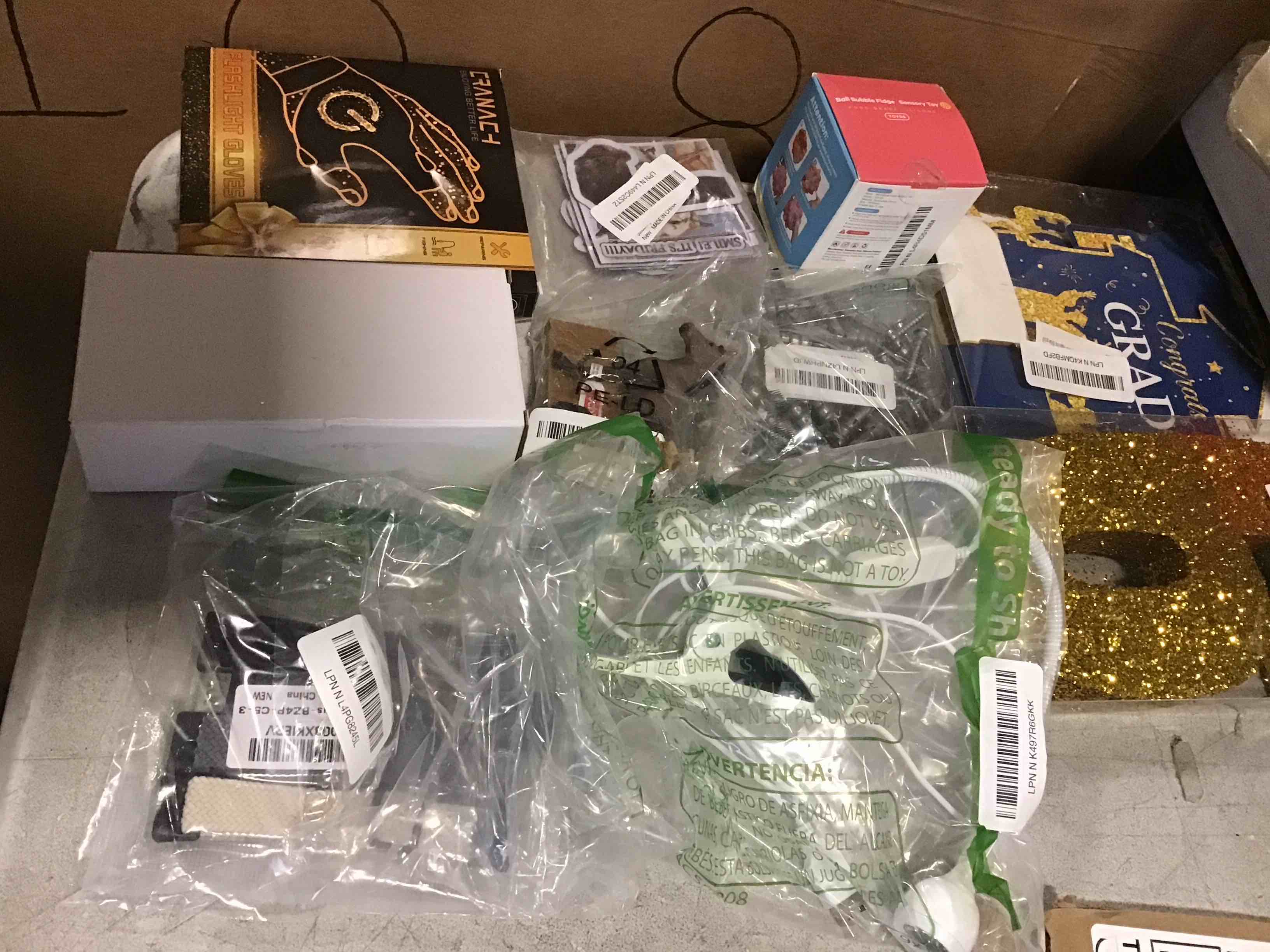 ASSORTED OF MICELLANIUS INCLUDED, DISNEY FROZEN CRAYOLA,USB-C 20W POWER ADAPTER ,FOIL BALLOON KIT AND MORE (( MAY VARIE ))