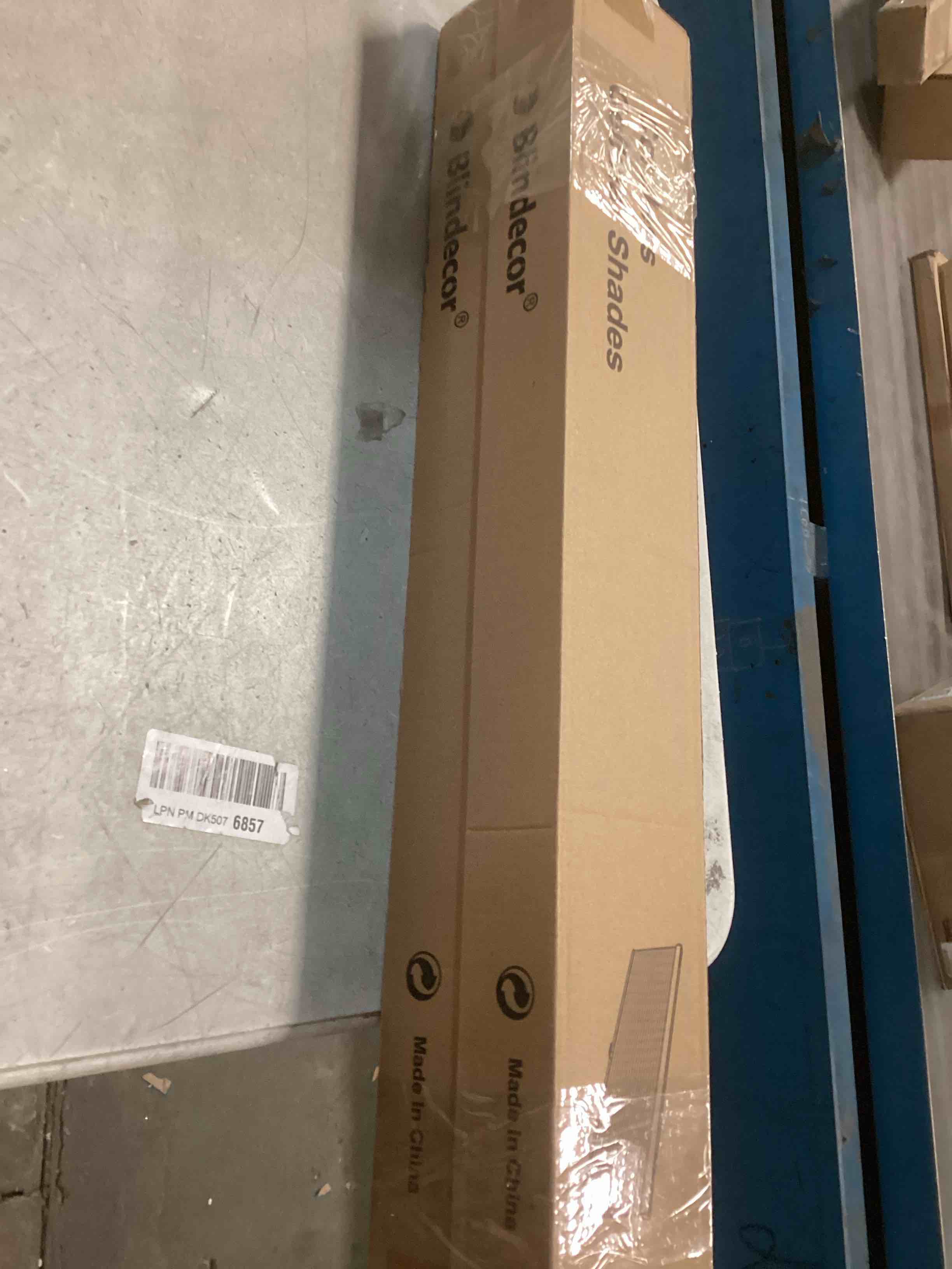 https://s3.amazonaws.com/lotting-images-prod/bidfta/_1737658657595.jpeg