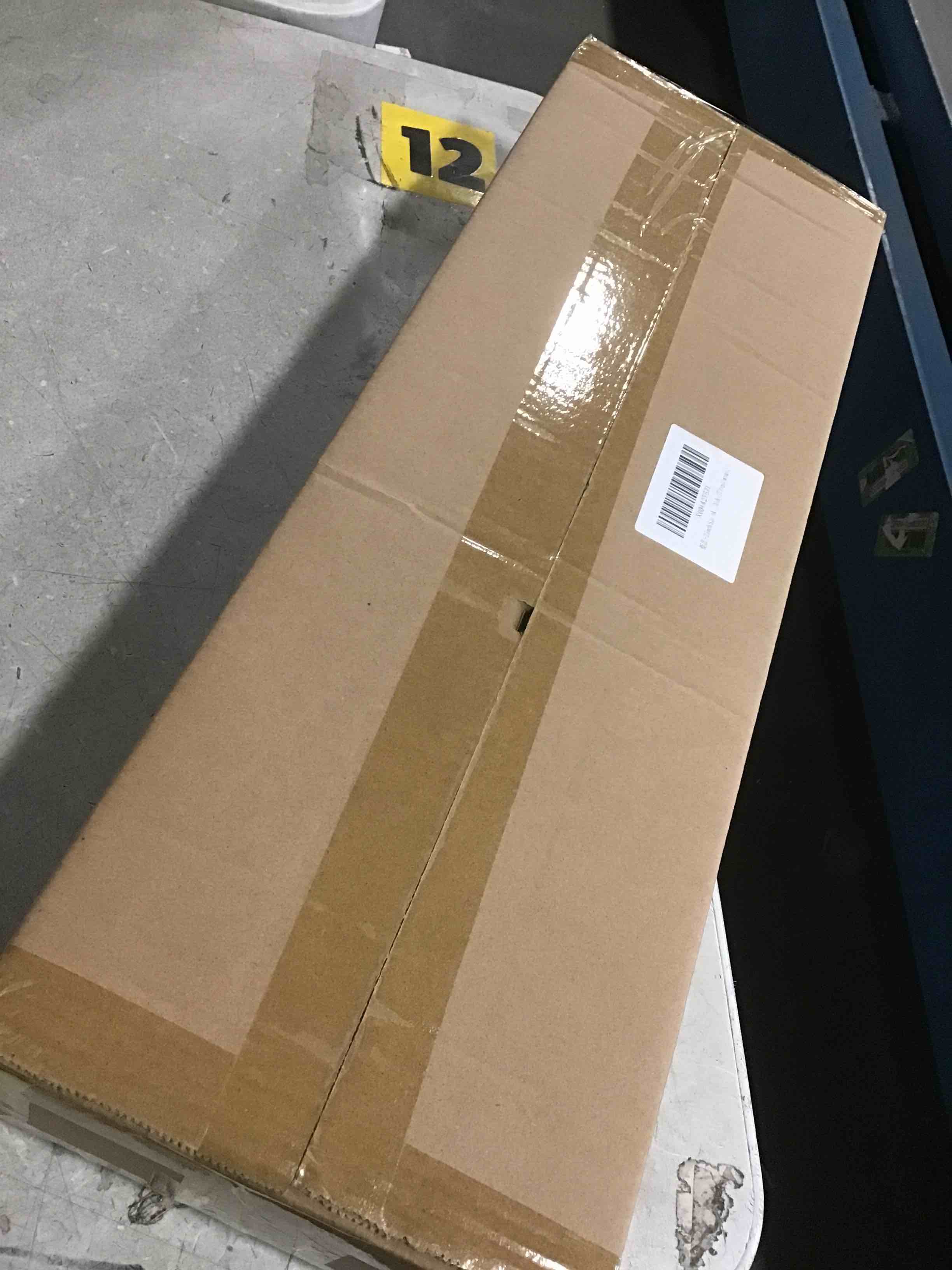 https://s3.amazonaws.com/lotting-images-prod/bidfta/_1737728656262.jpeg