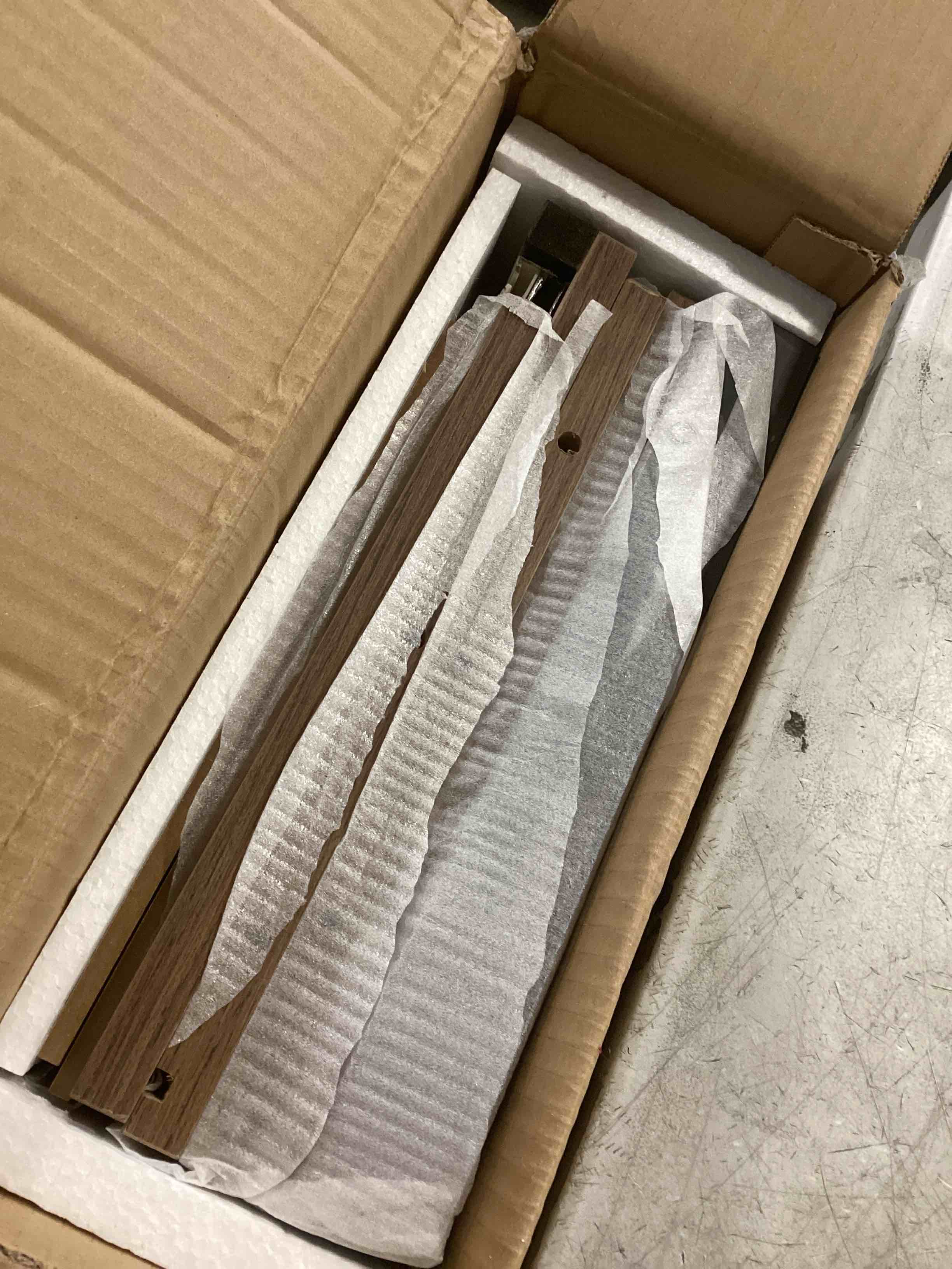 https://s3.amazonaws.com/lotting-images-prod/bidfta/_1737729529986.jpeg