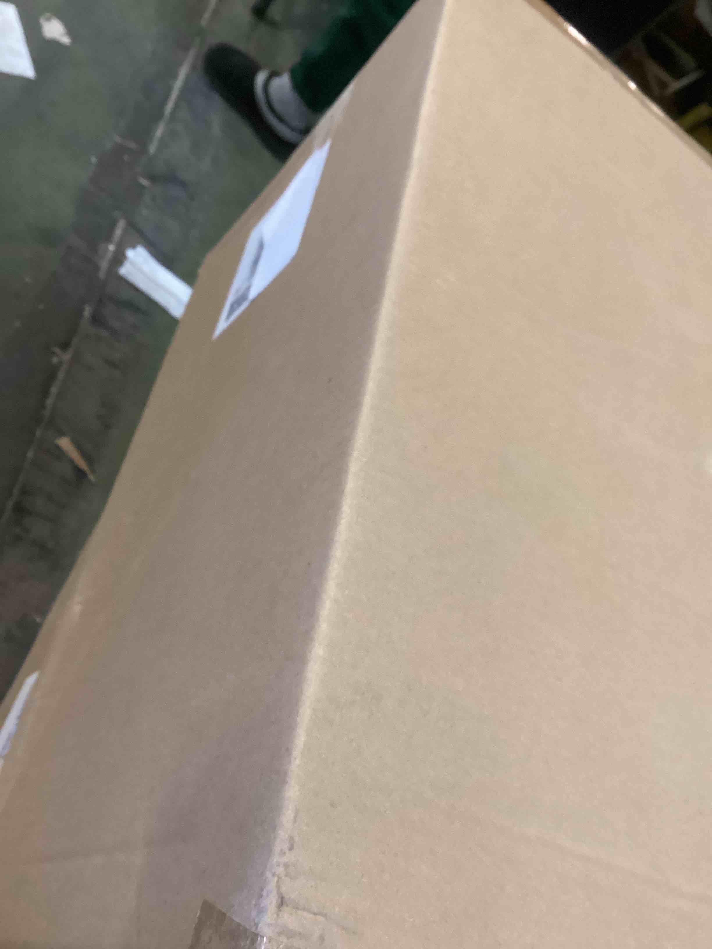 https://s3.amazonaws.com/lotting-images-prod/bidfta/_1737736731947.jpeg