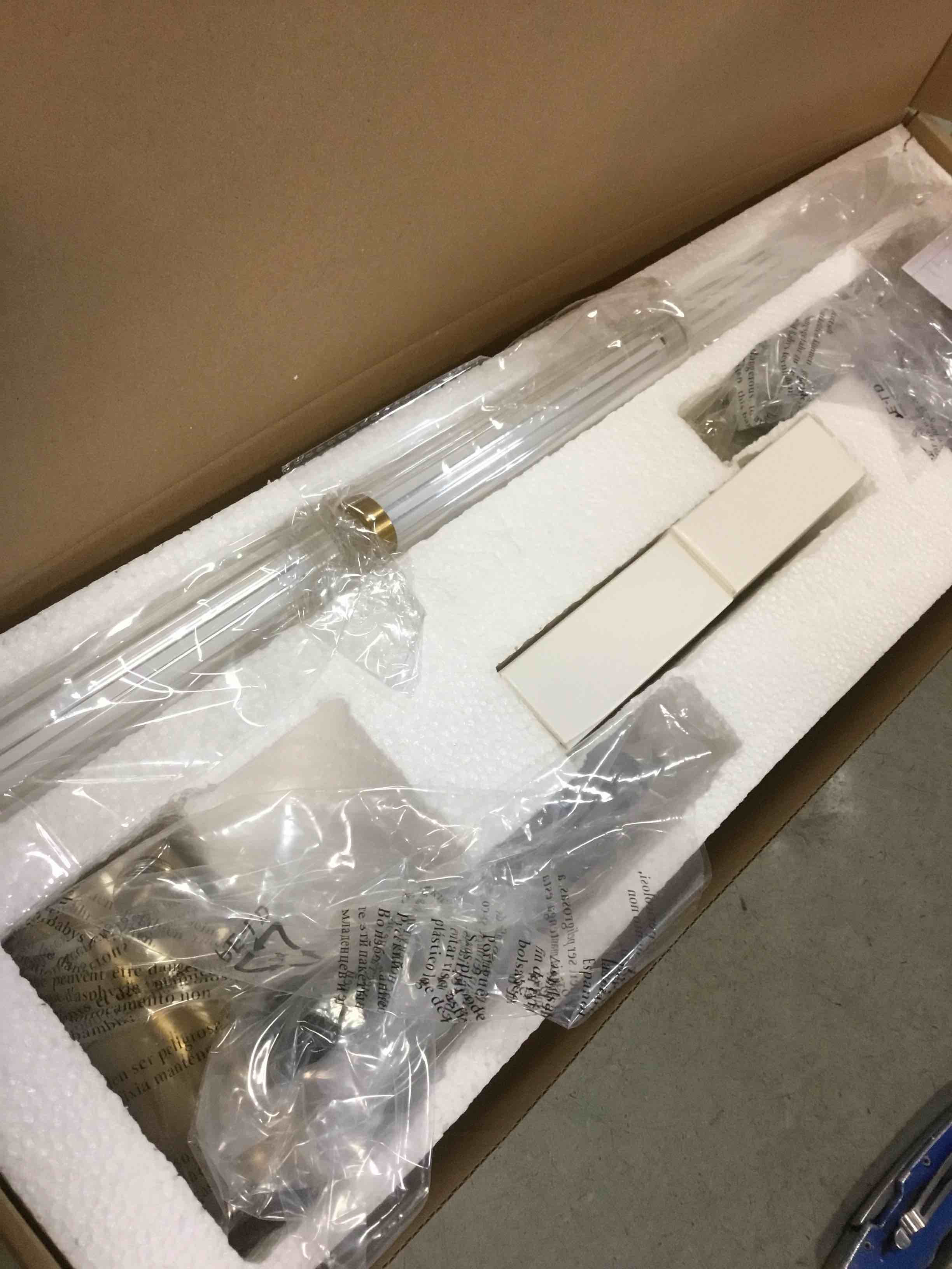 https://s3.amazonaws.com/lotting-images-prod/bidfta/_1737745988892.jpeg