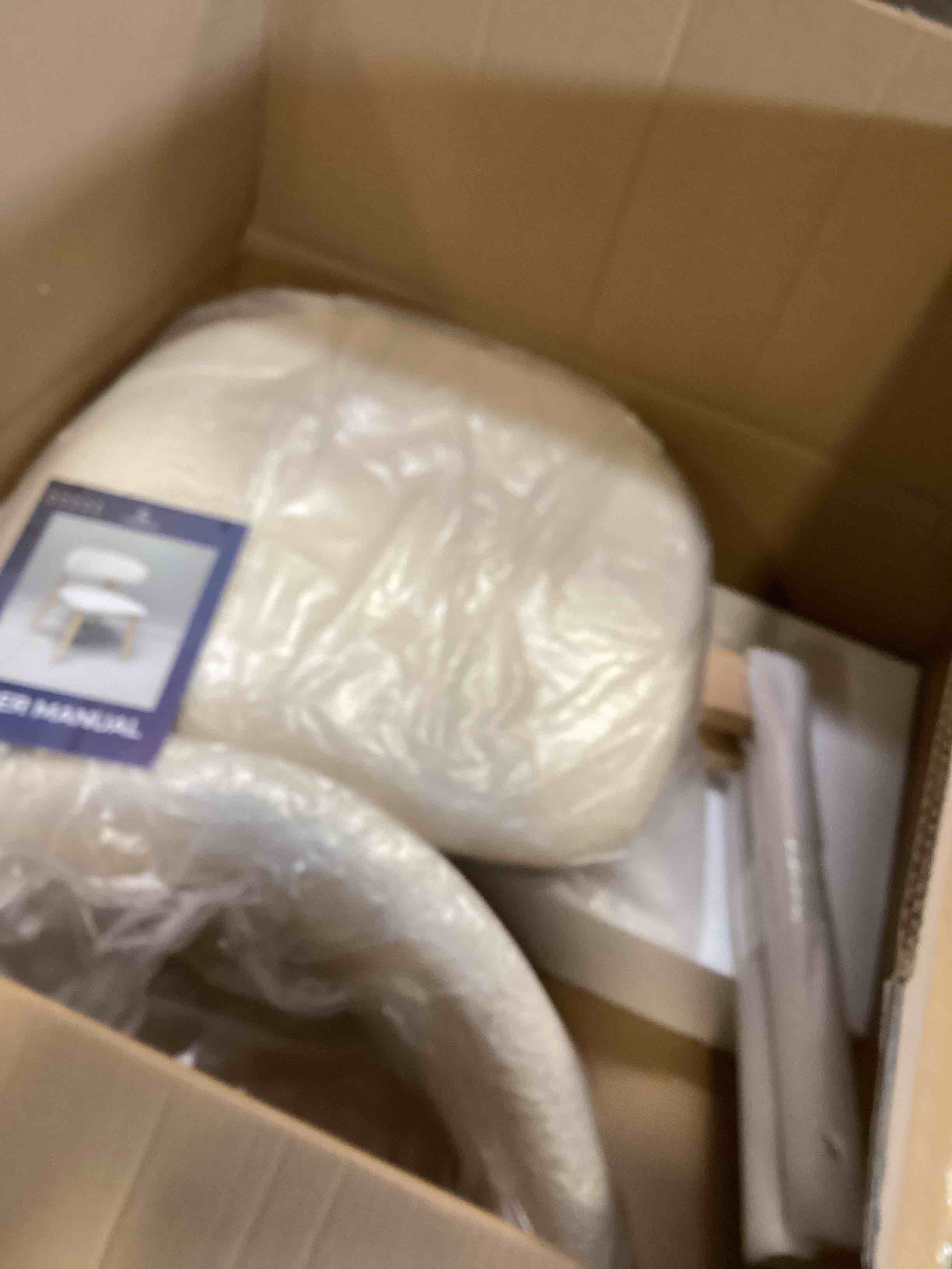 https://s3.amazonaws.com/lotting-images-prod/bidfta/_1737752349862.jpeg