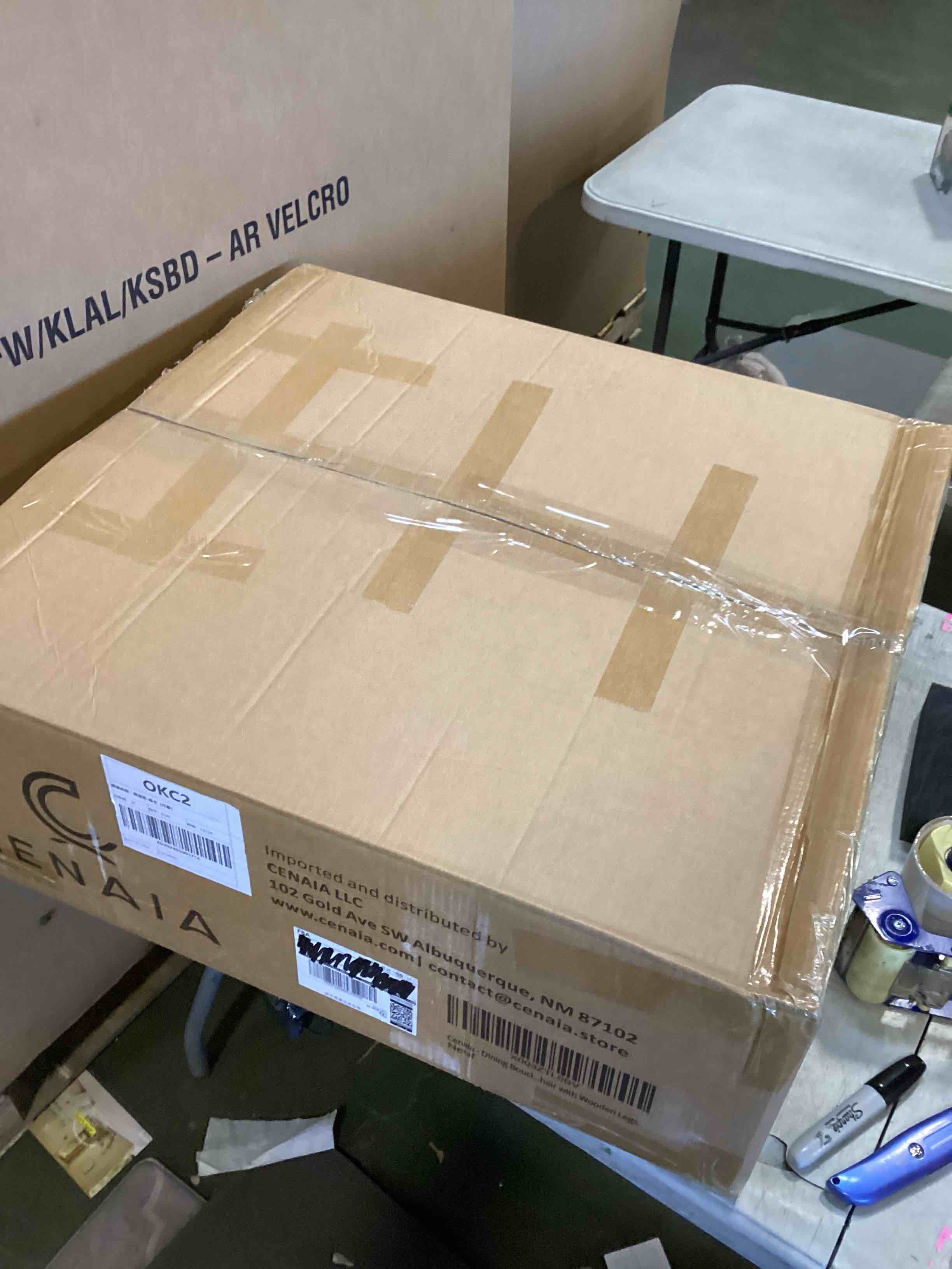https://s3.amazonaws.com/lotting-images-prod/bidfta/_1737752375671.jpeg