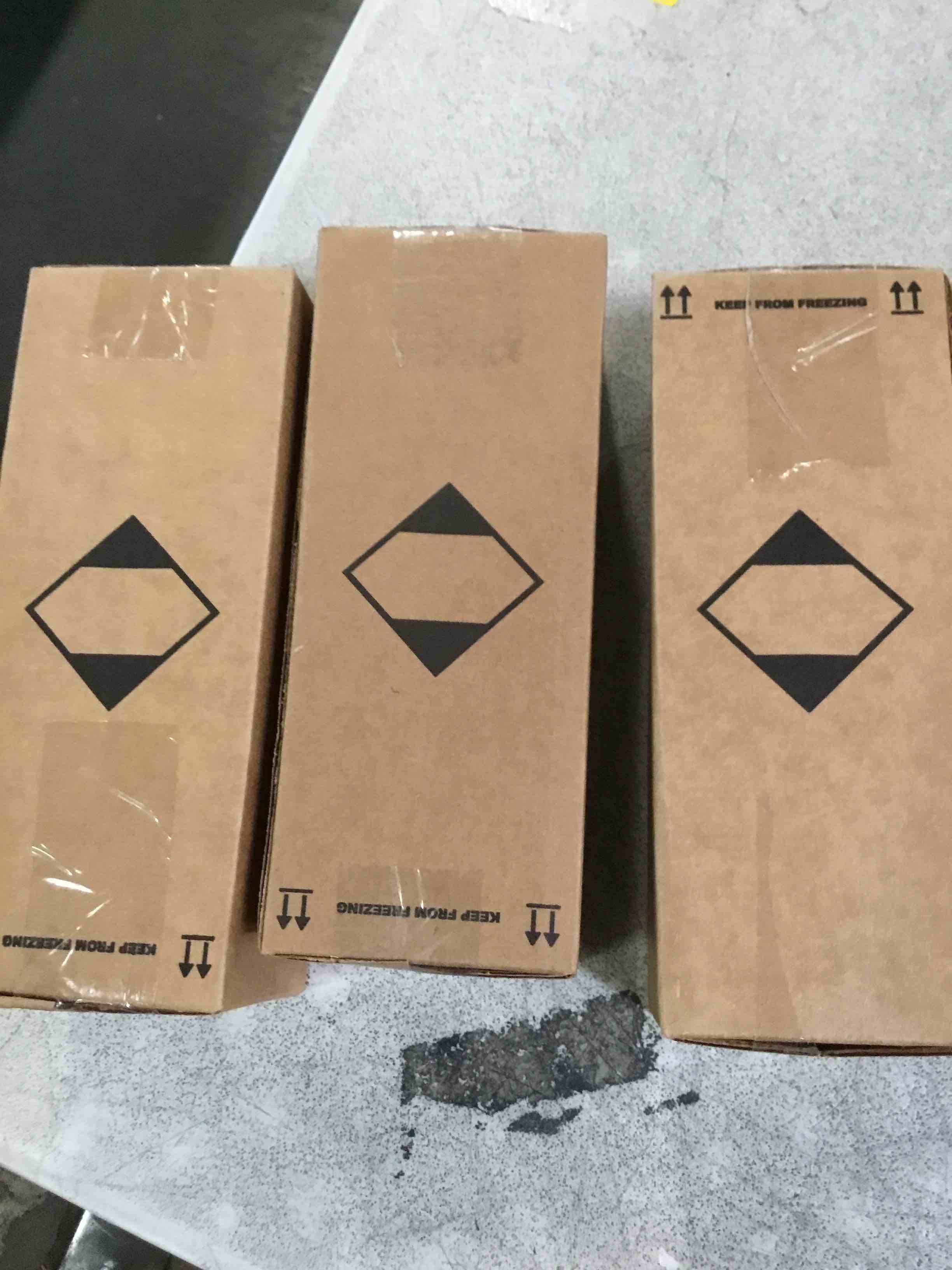 https://s3.amazonaws.com/lotting-images-prod/bidfta/_1738085263645.jpeg