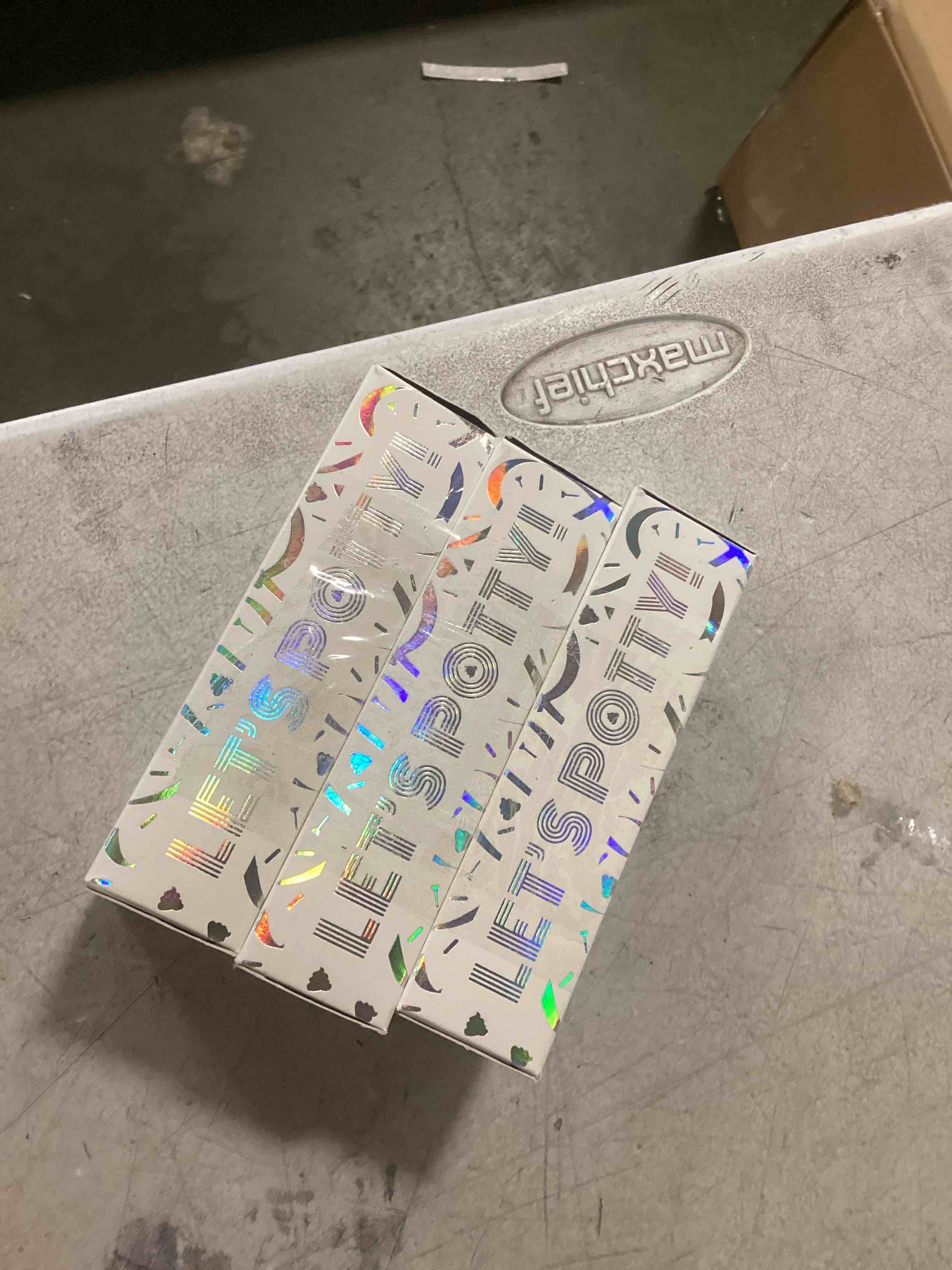 https://s3.amazonaws.com/lotting-images-prod/bidfta/_1738096848593.jpeg