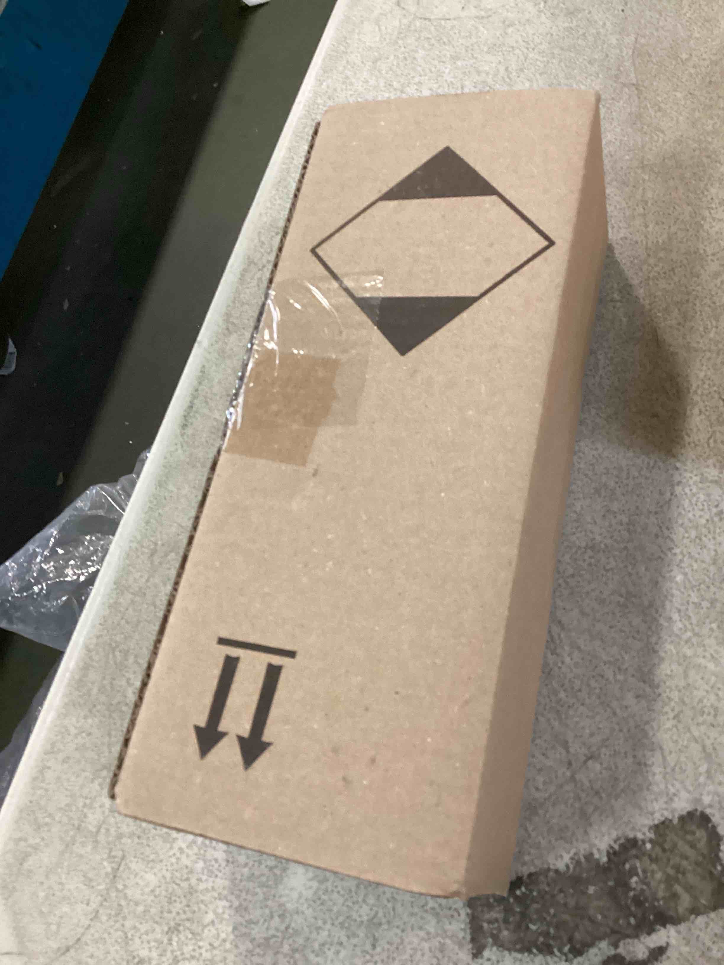 https://s3.amazonaws.com/lotting-images-prod/bidfta/_1738262295665.jpeg