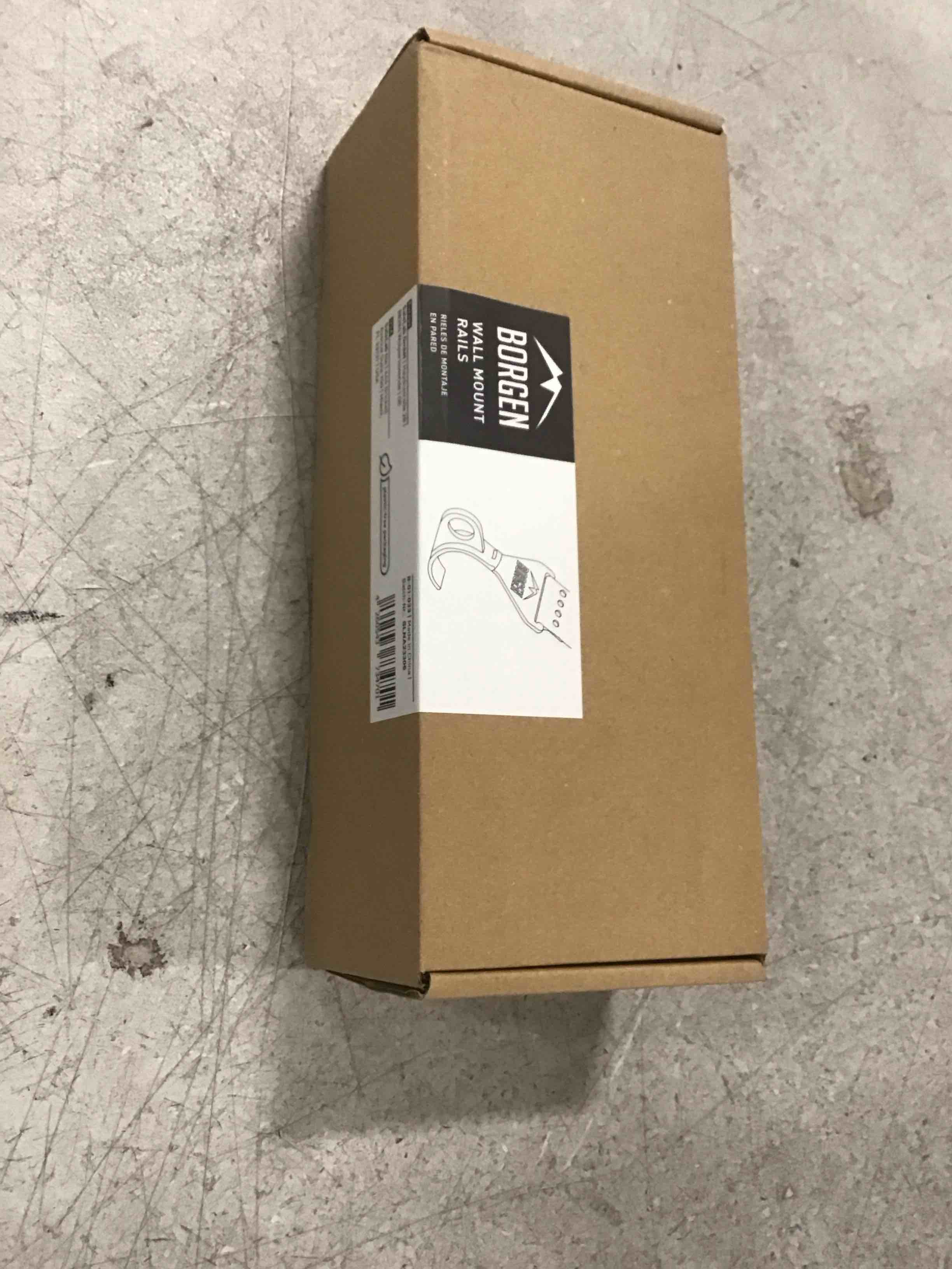 https://s3.amazonaws.com/lotting-images-prod/bidfta/_1738329194954.jpeg