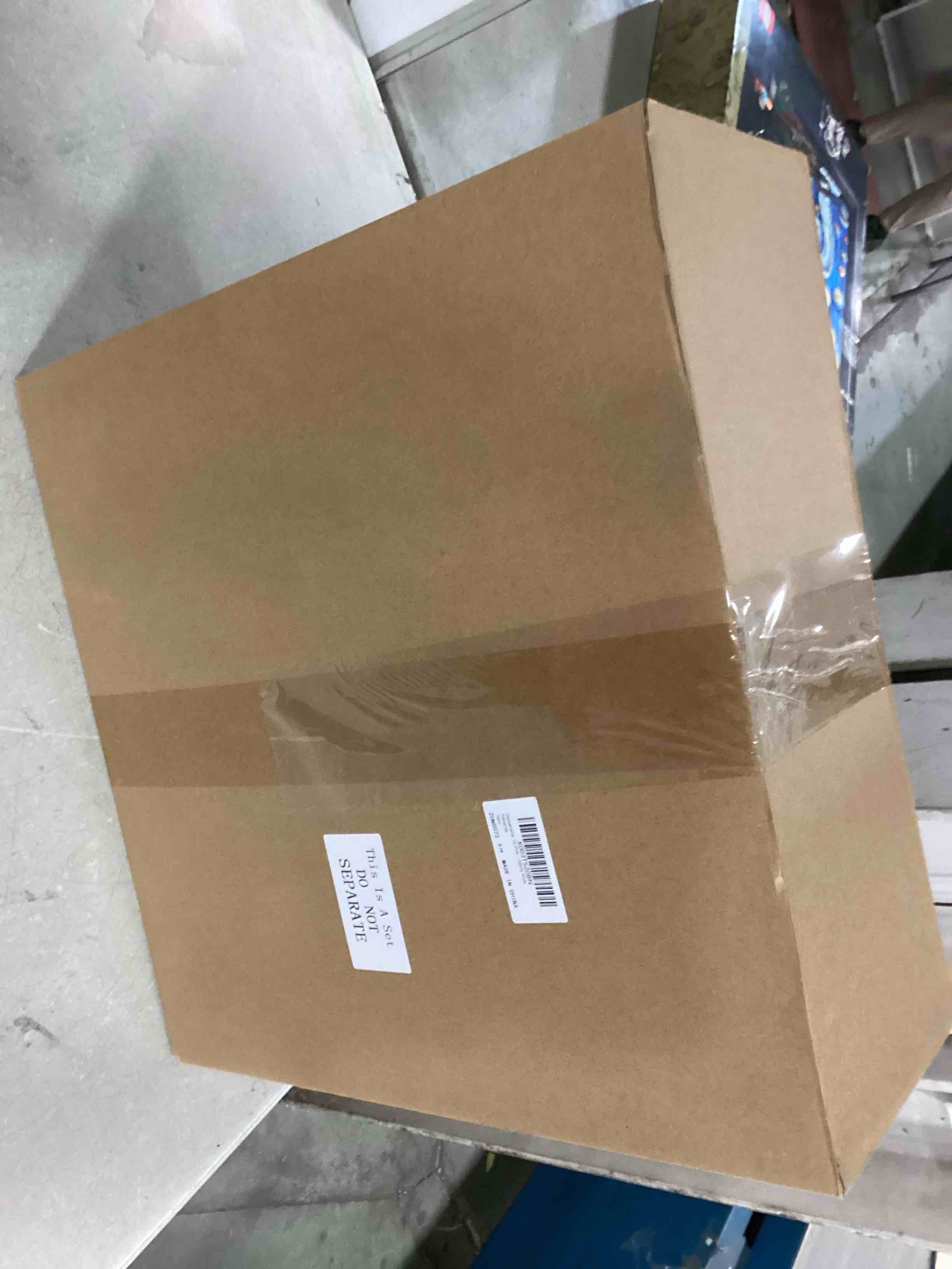 https://s3.amazonaws.com/lotting-images-prod/bidfta/_1738588273464.jpeg