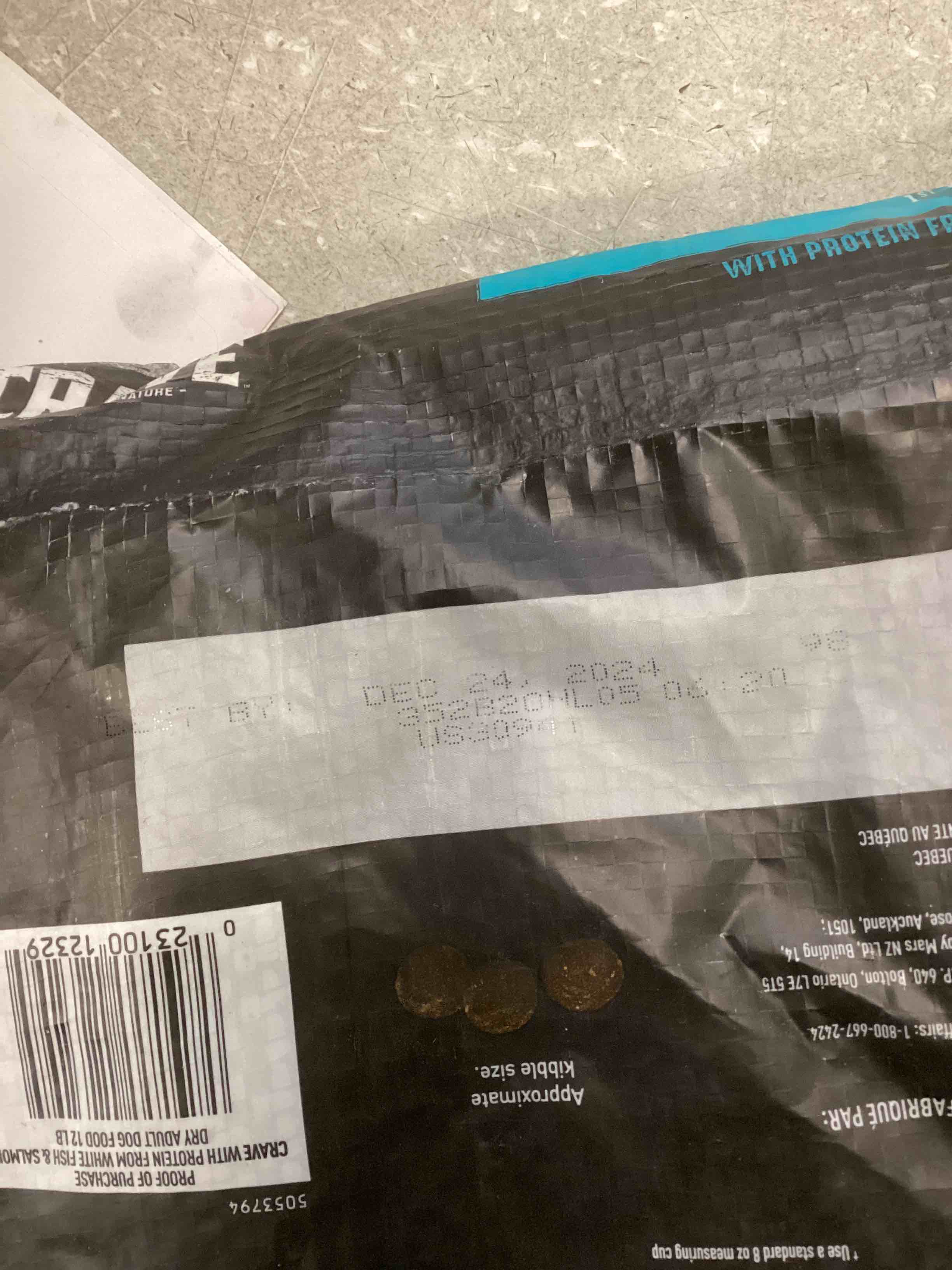 https://s3.amazonaws.com/lotting-images-prod/bidfta/_1738611075452.jpeg