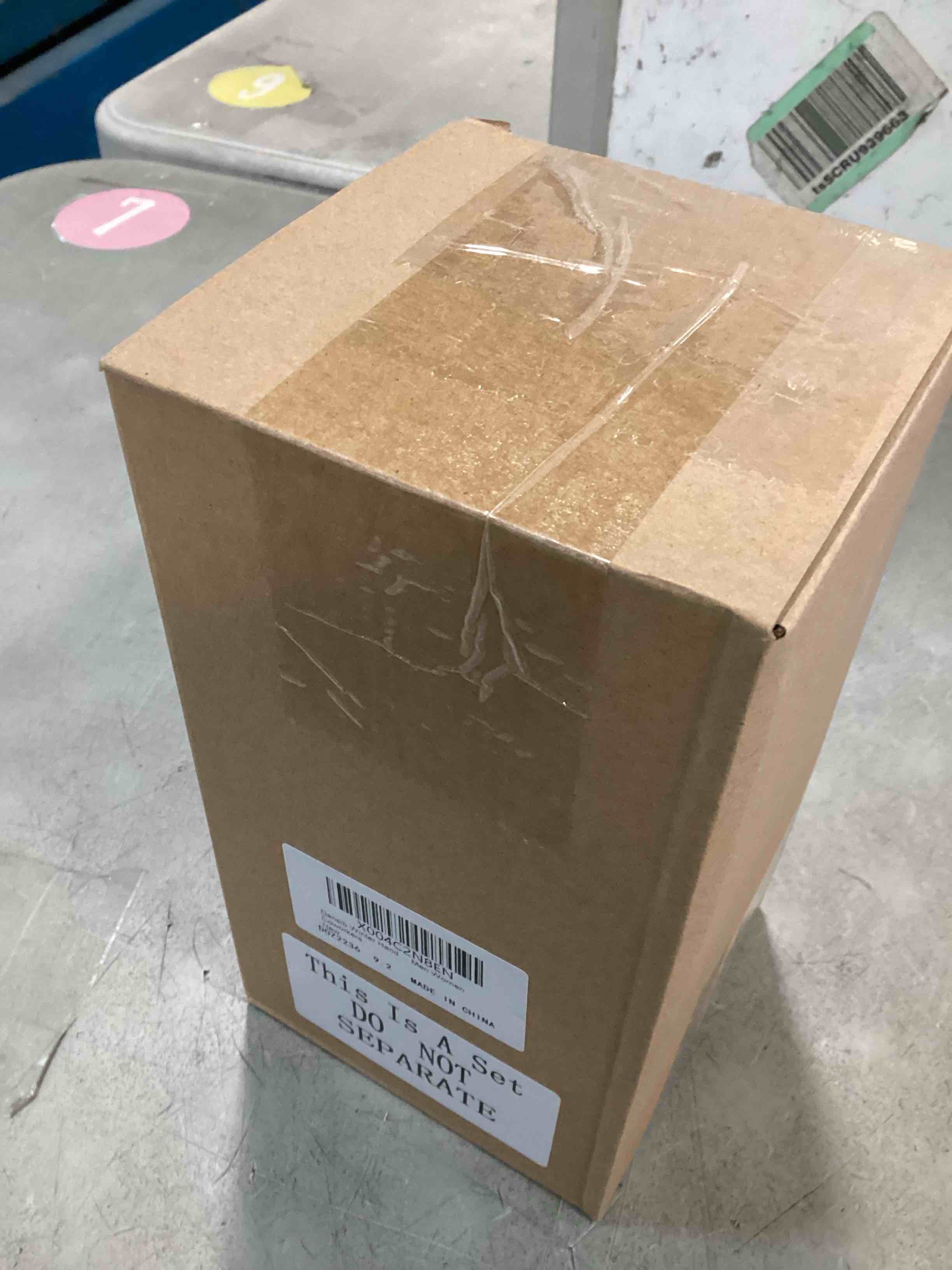 https://s3.amazonaws.com/lotting-images-prod/bidfta/_1738615840245.jpeg