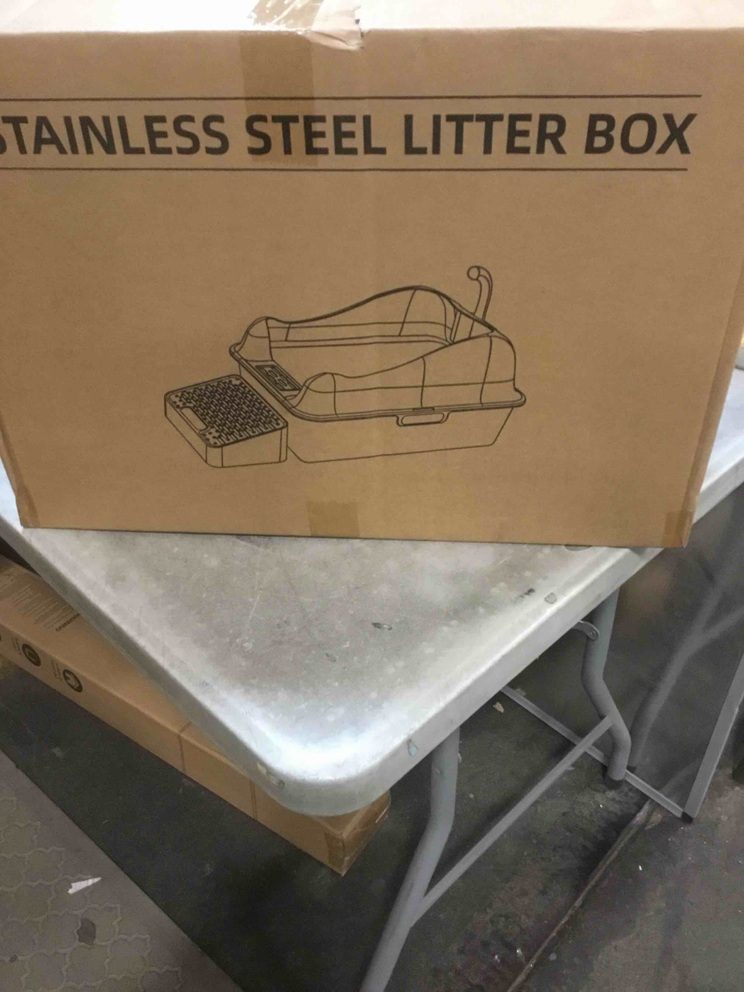 https://s3.amazonaws.com/lotting-images-prod/bidfta/_1738674799159.jpeg