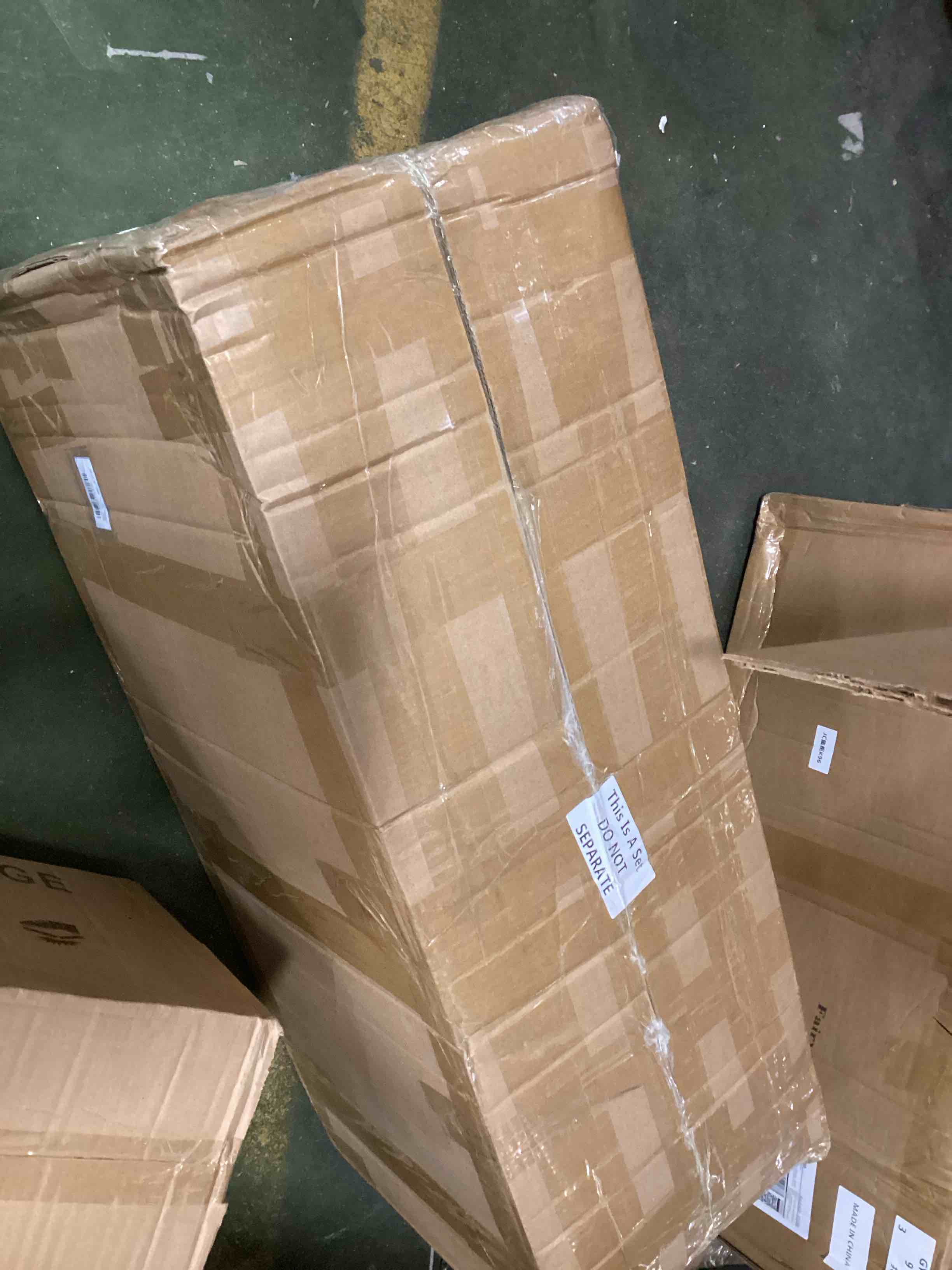 https://s3.amazonaws.com/lotting-images-prod/bidfta/_1738688272101.jpeg