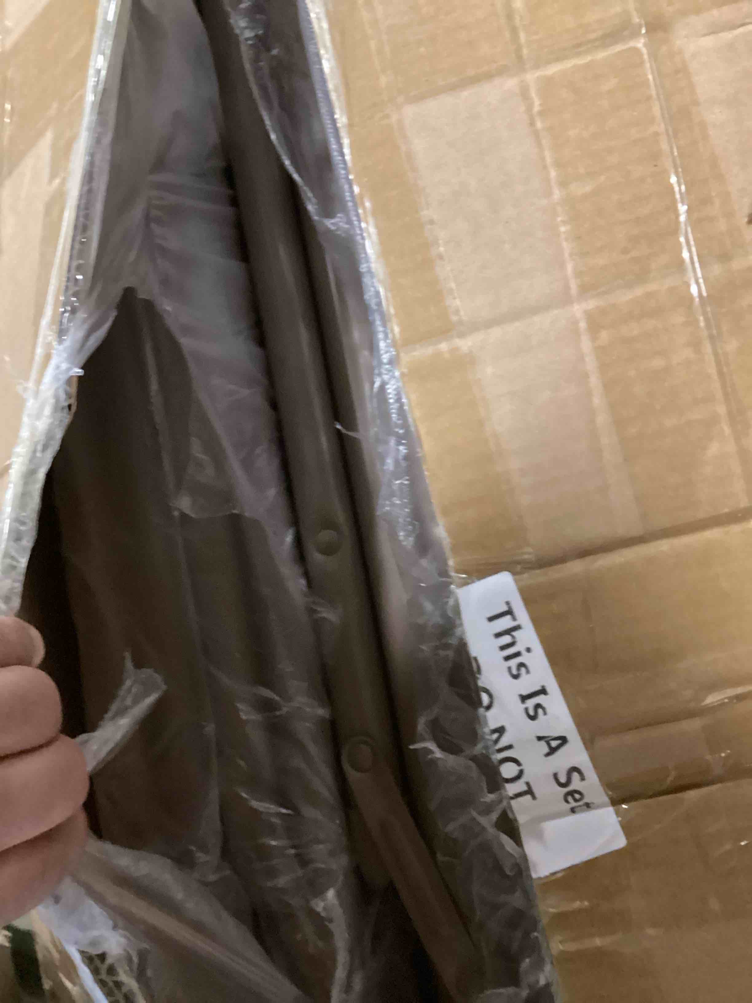 https://s3.amazonaws.com/lotting-images-prod/bidfta/_1738688303573.jpeg