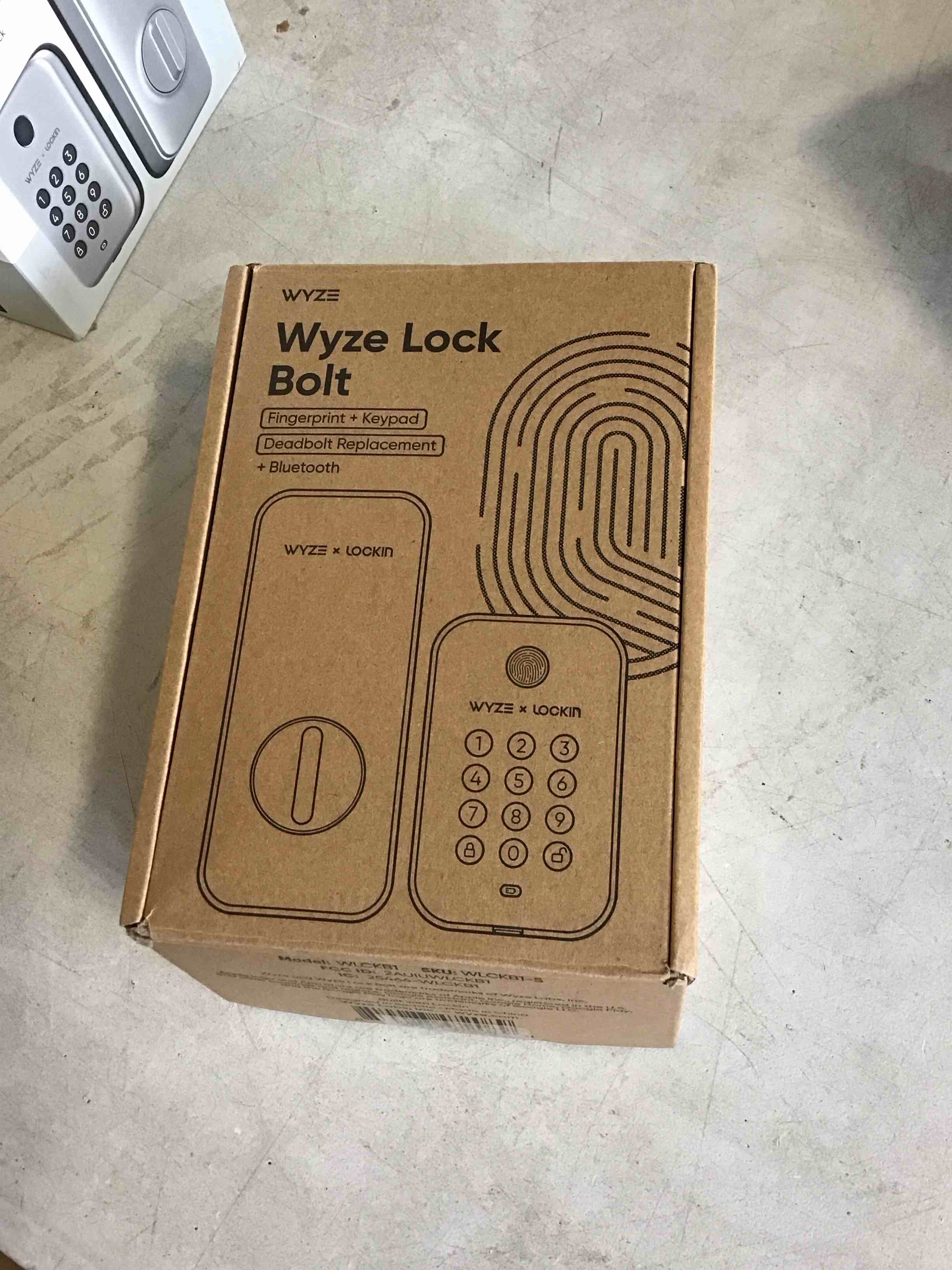 https://s3.amazonaws.com/lotting-images-prod/bidfta/_1738700021714.jpeg