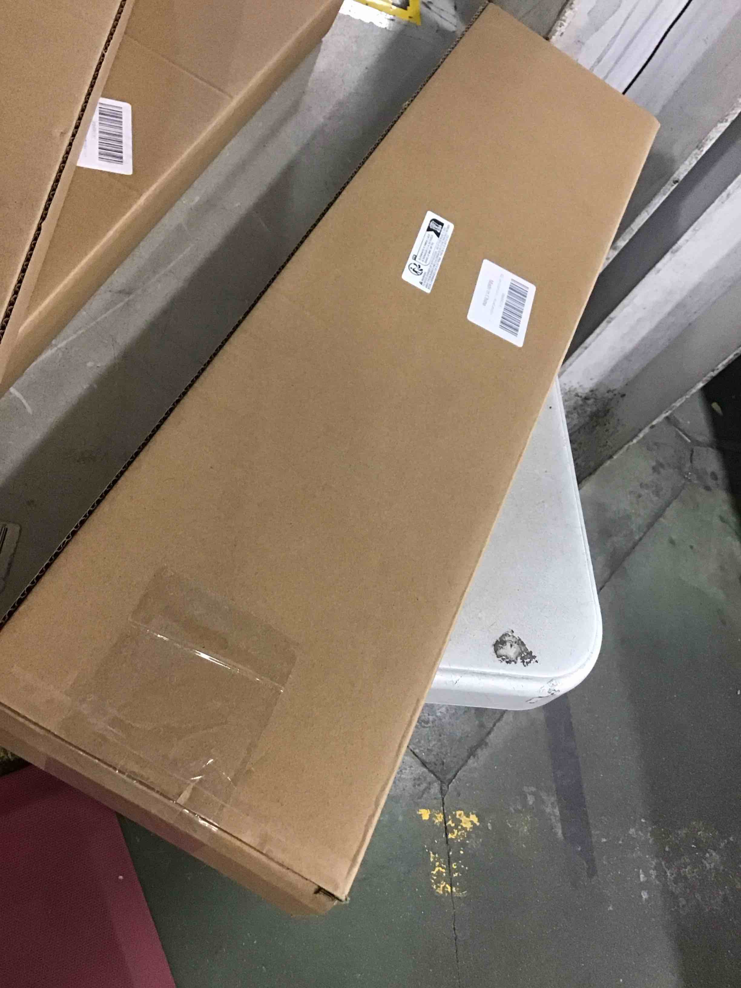 https://s3.amazonaws.com/lotting-images-prod/bidfta/_1738783561111.jpeg