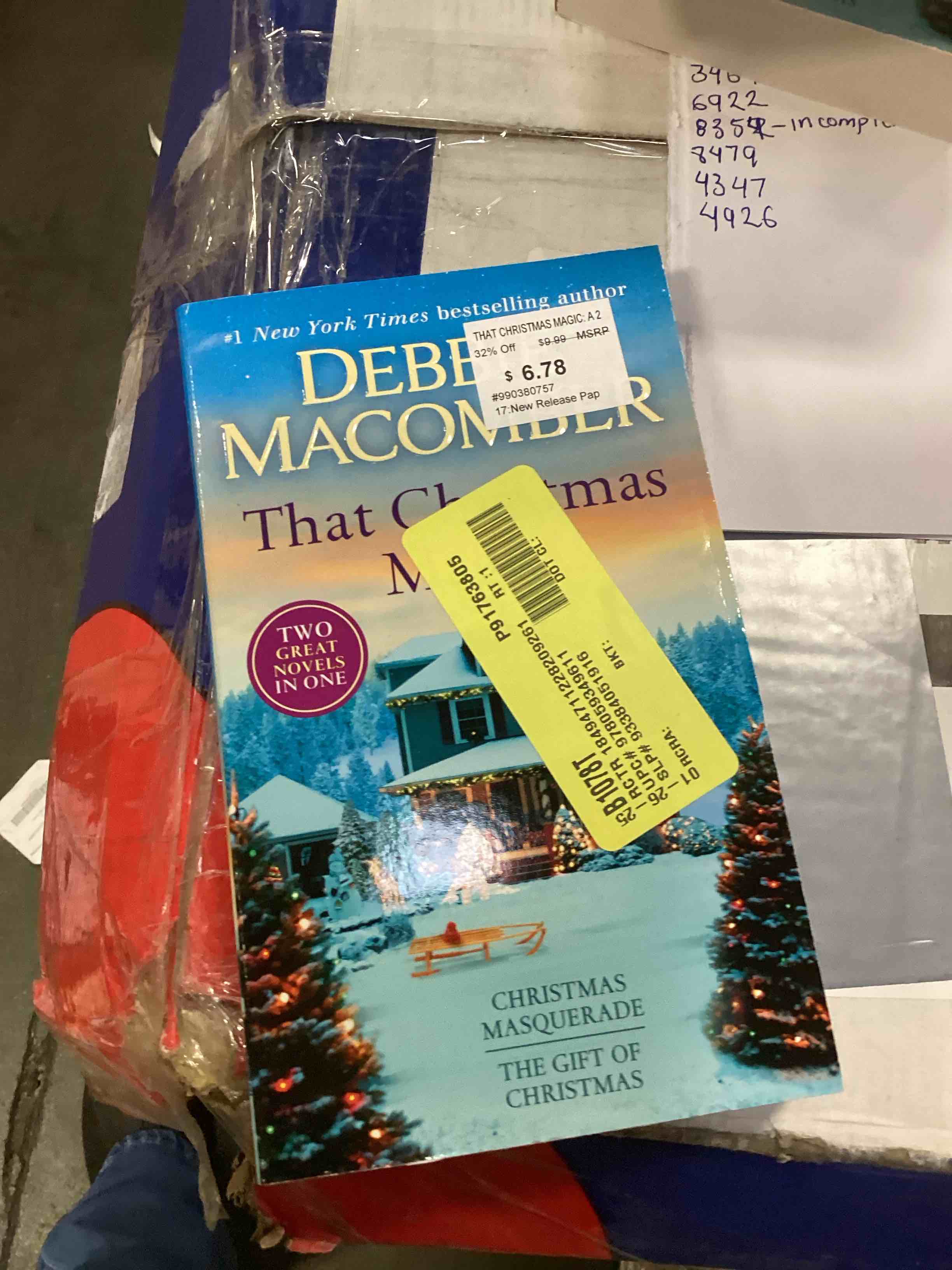 That Christmas Magic: A 2-in-1 Collection: Christmas Masquerade and The Gift of Christmas