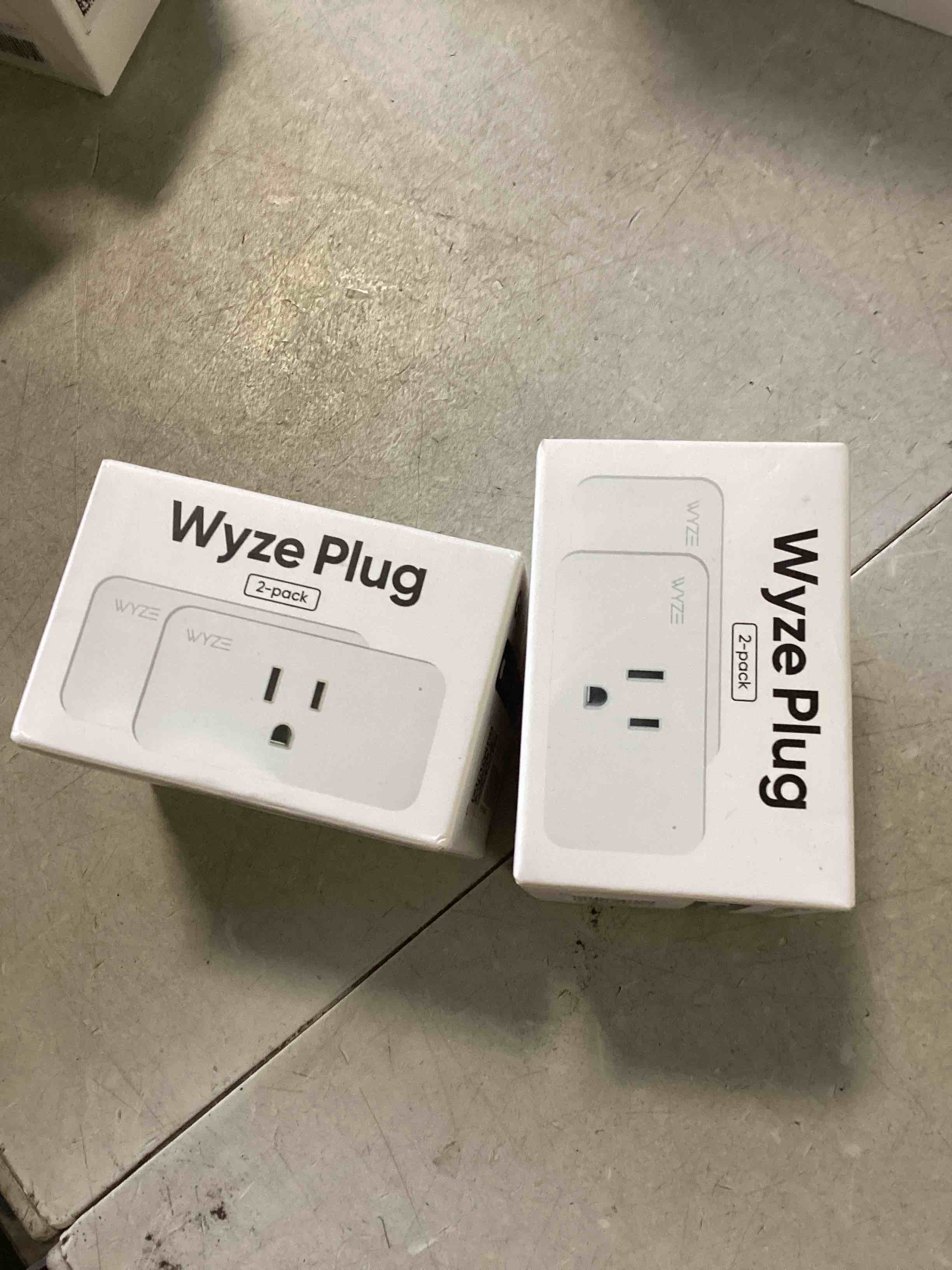 https://s3.amazonaws.com/lotting-images-prod/bidfta/_1738855330319.jpeg