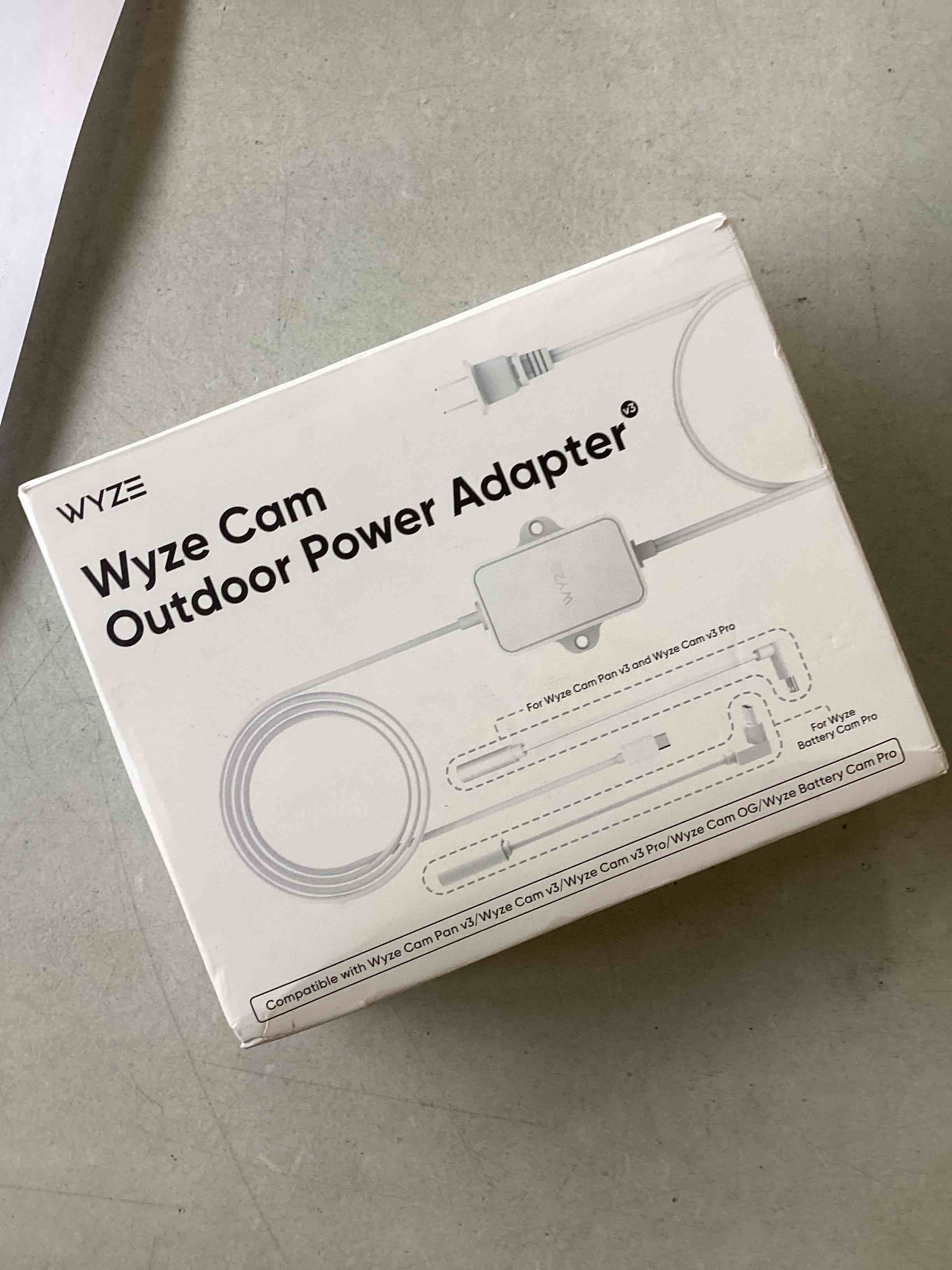 https://s3.amazonaws.com/lotting-images-prod/bidfta/_1738859495394.jpeg