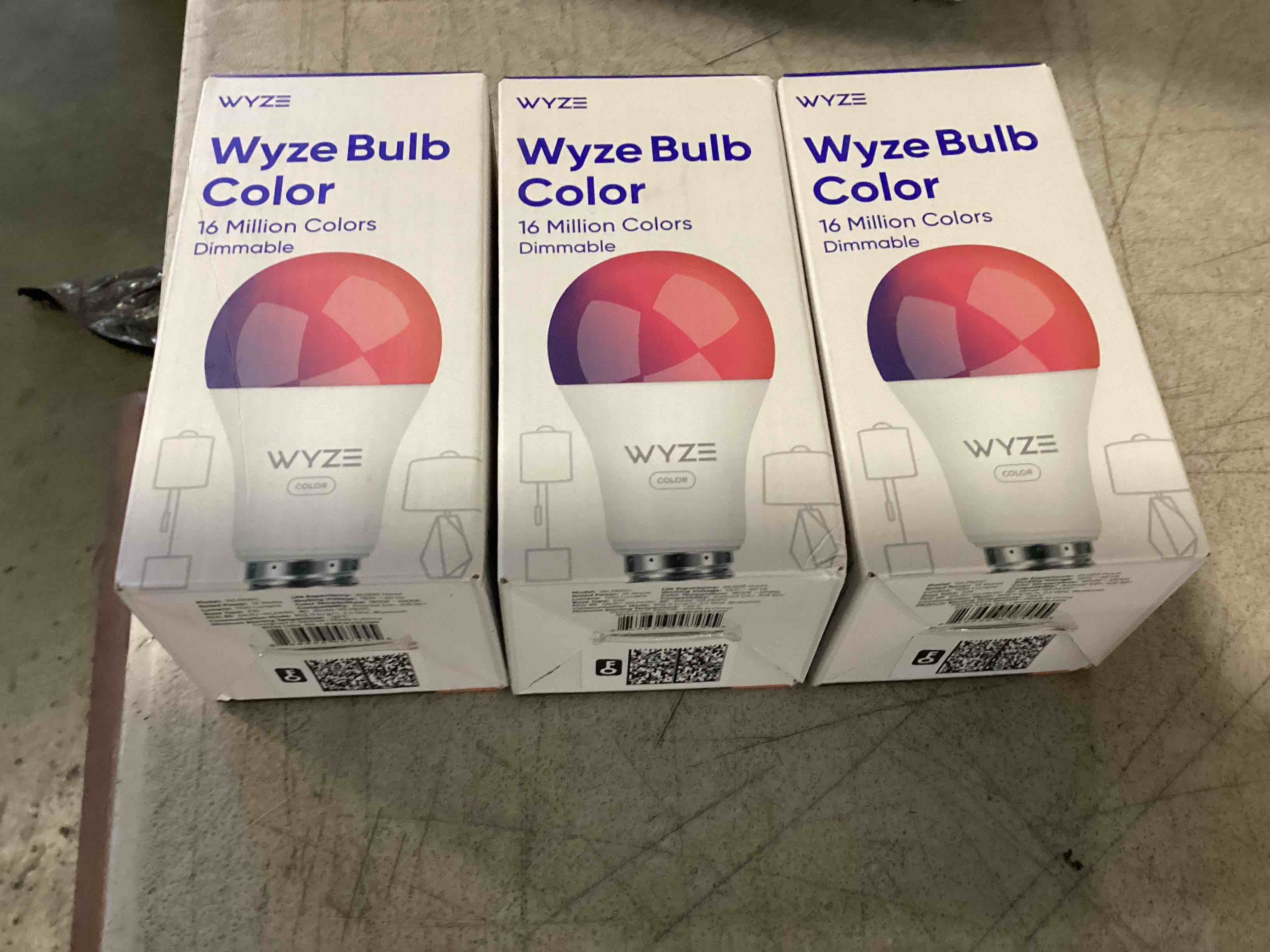 https://s3.amazonaws.com/lotting-images-prod/bidfta/_1738866438834.jpeg