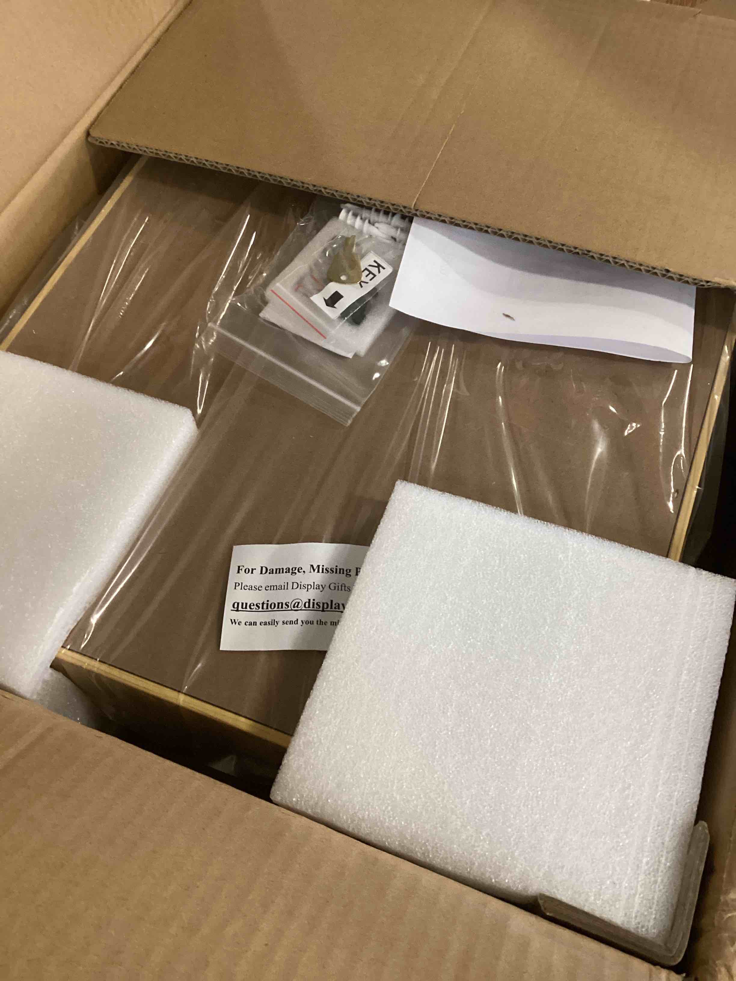 https://s3.amazonaws.com/lotting-images-prod/bidfta/_1738870797259.jpeg