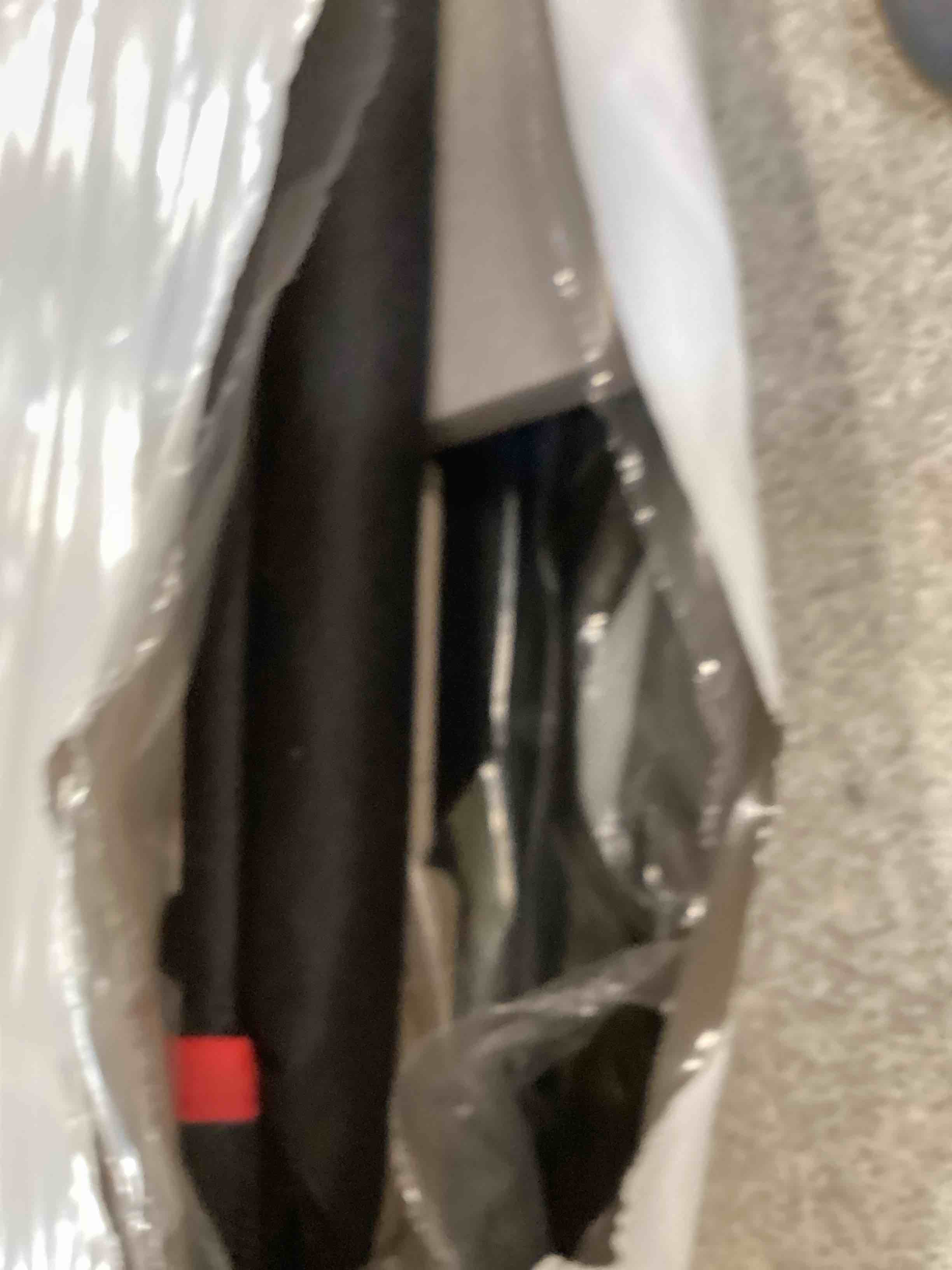 https://s3.amazonaws.com/lotting-images-prod/bidfta/_1738875310785.jpeg