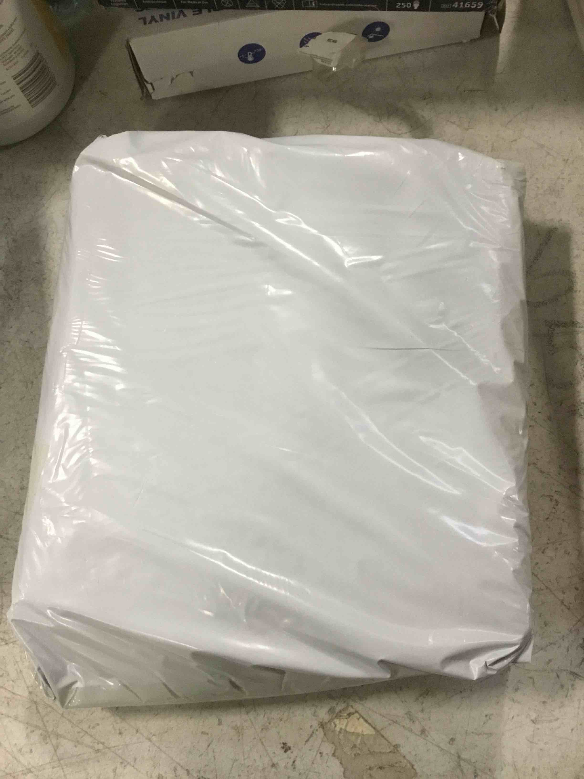 https://s3.amazonaws.com/lotting-images-prod/bidfta/_1738935056142.jpeg
