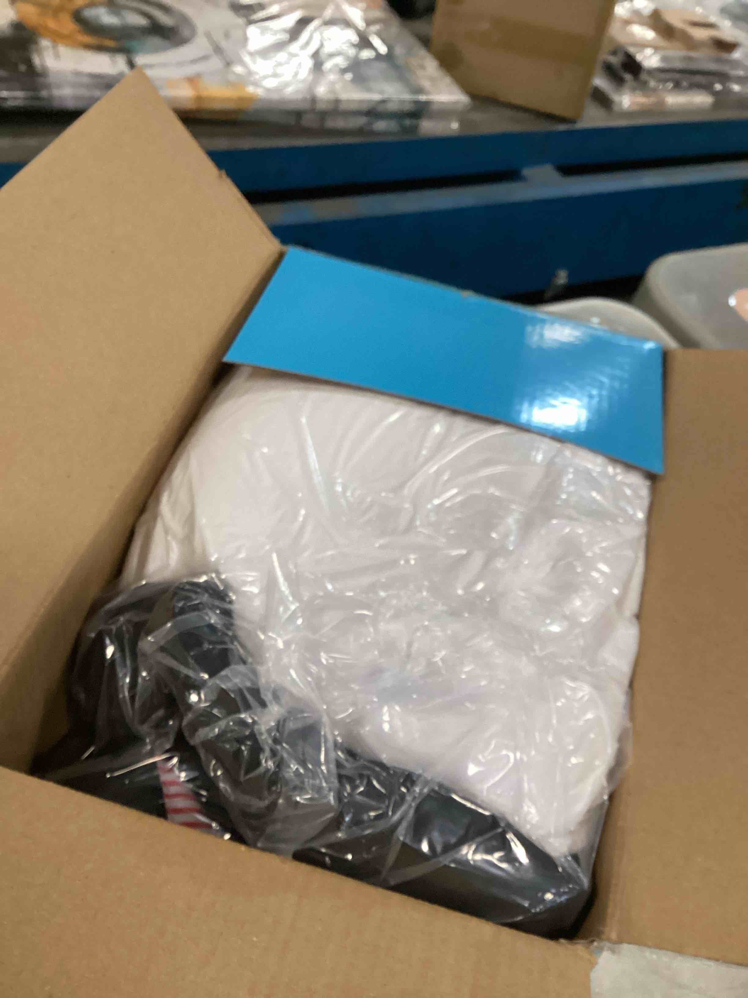 https://s3.amazonaws.com/lotting-images-prod/bidfta/_1738936417072.jpeg